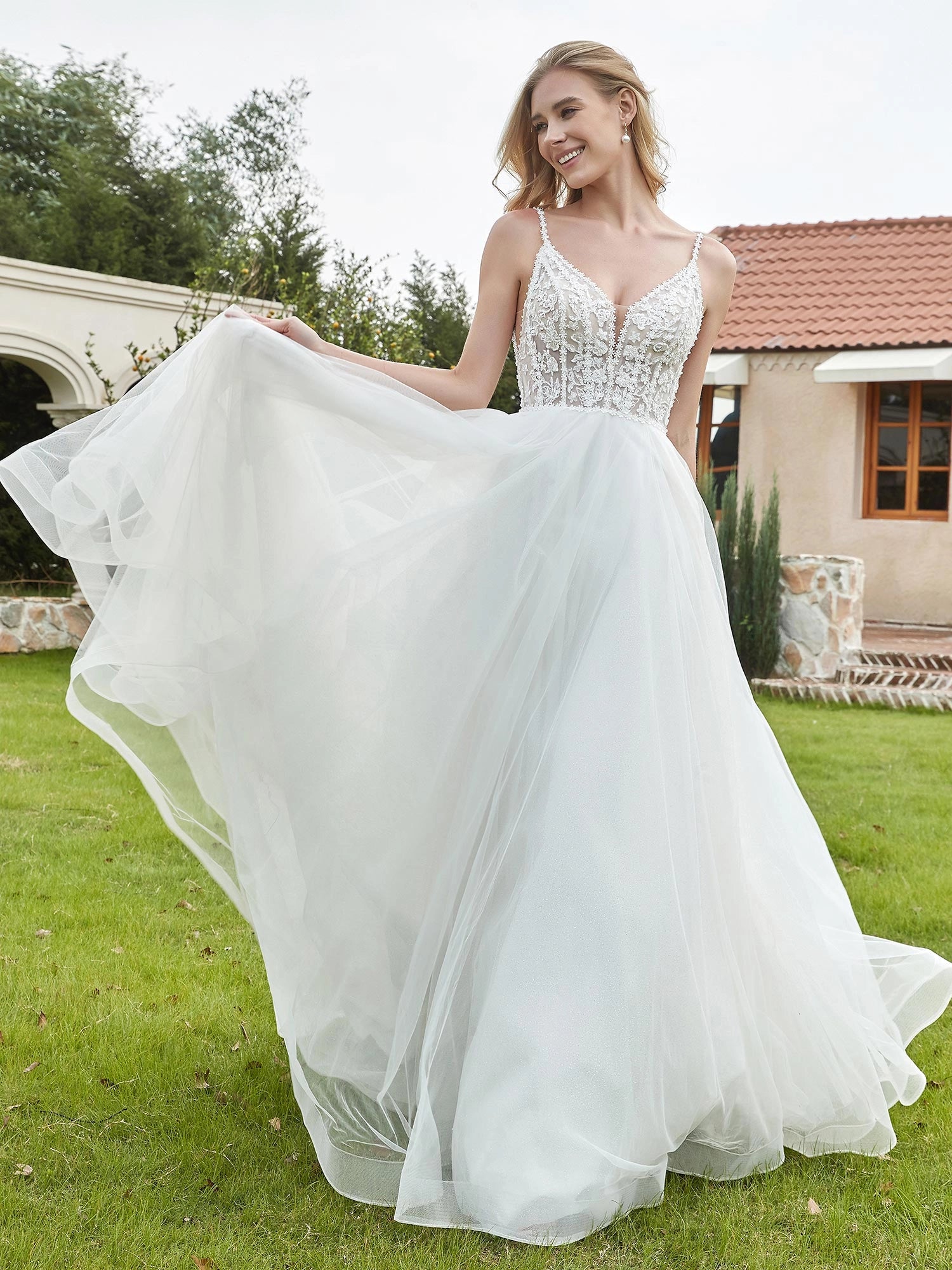 Romantic A-Line V Neck Zip Back Lace Tulle Wedding Dress With Train
