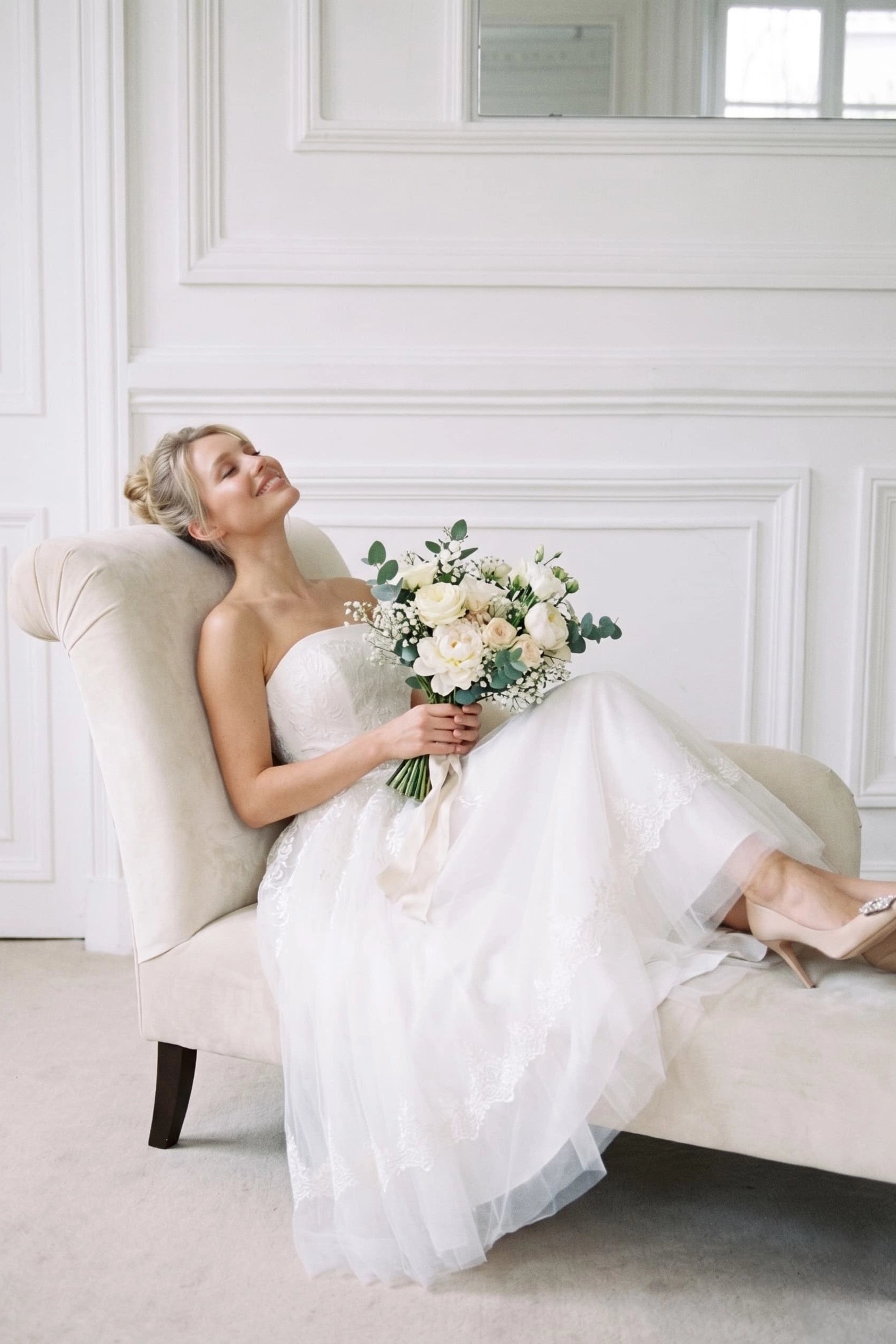 Vedress Vintage Strapless Lace Tea Length Midi Wedding Dress A Line Plain Back