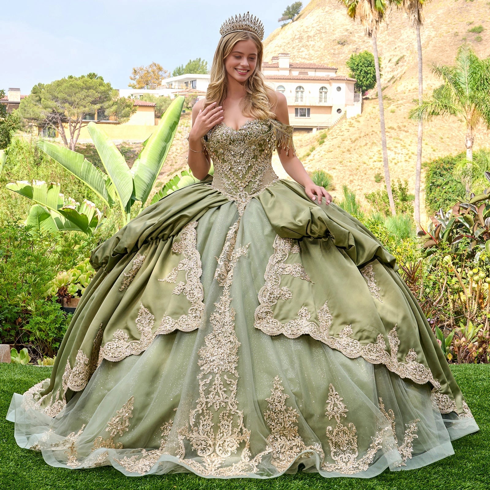 Luxury Ball Gown Sweetheart Off‑Shoulder Corset Back Cathedral Train Quinceanera Dress