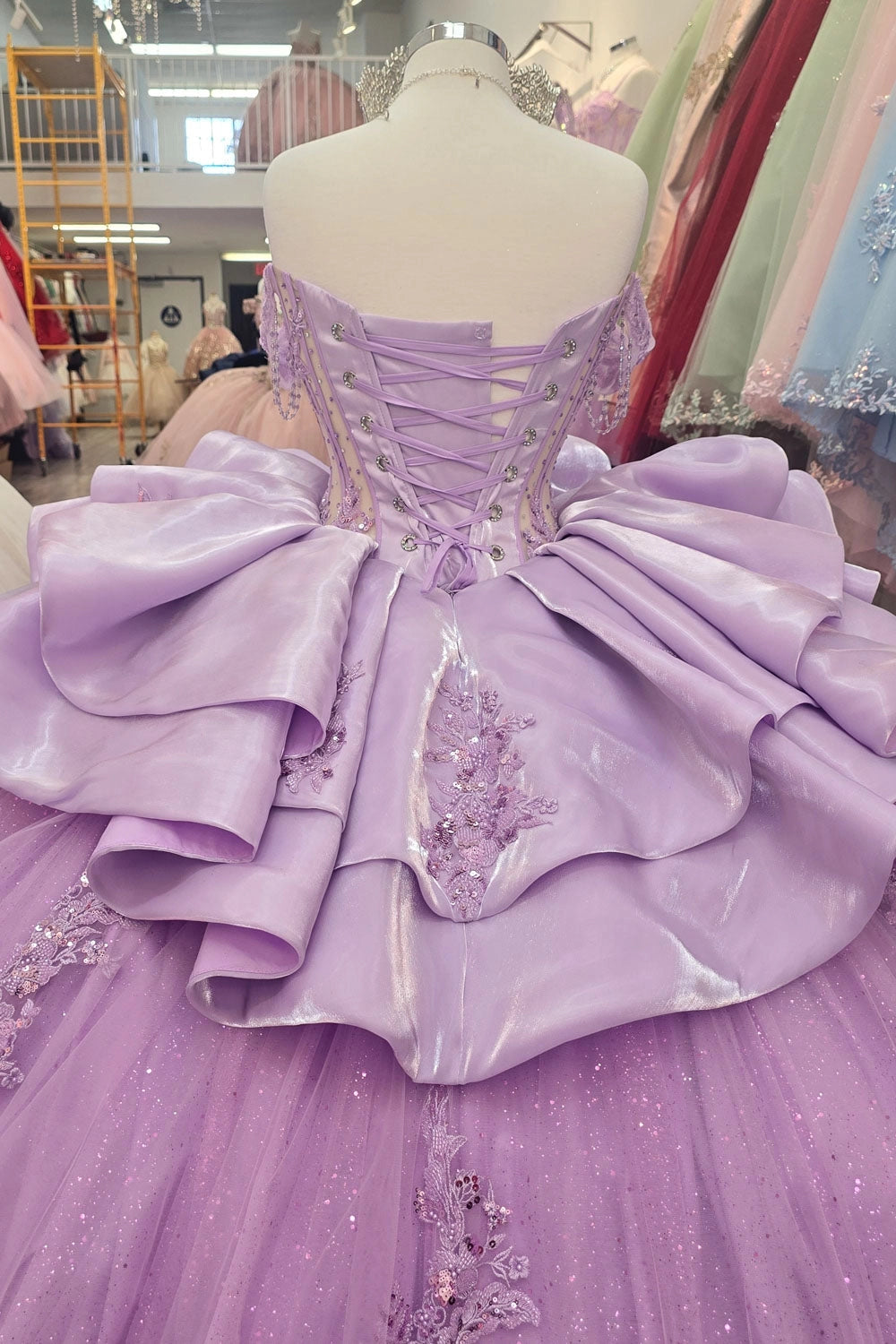 Glamorous Ball Gown Sweetheart Off‑Shoulder Corset Back Chapel Train Quinceanera Dress
