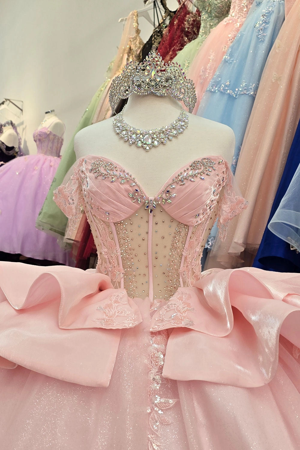 Glamorous Ball Gown Sweetheart Off‑Shoulder Corset Back Chapel Train Quinceanera Dress