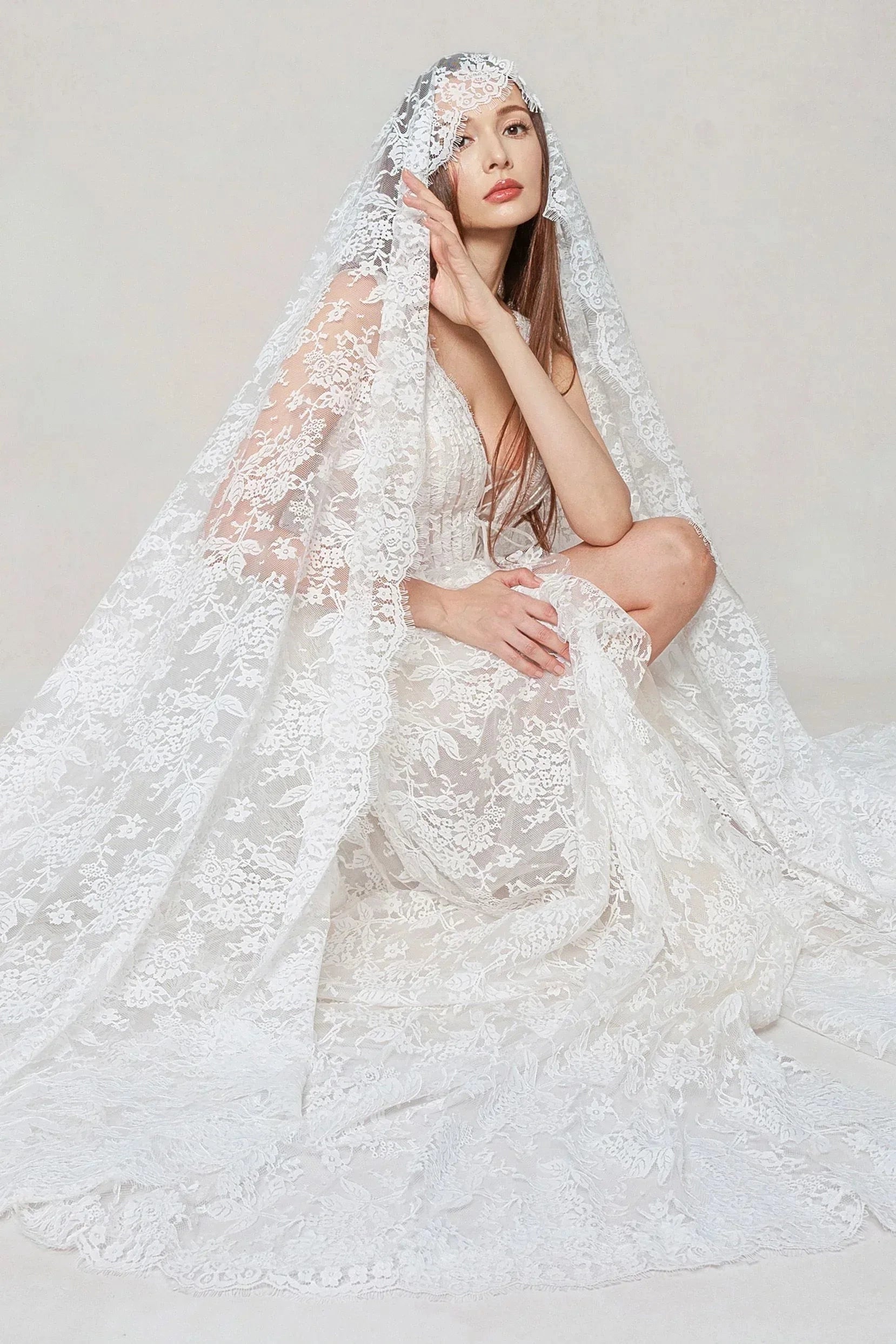 Romantic A-Line V Neck Sleeveless Zip Back Lace Wedding Dress With Train