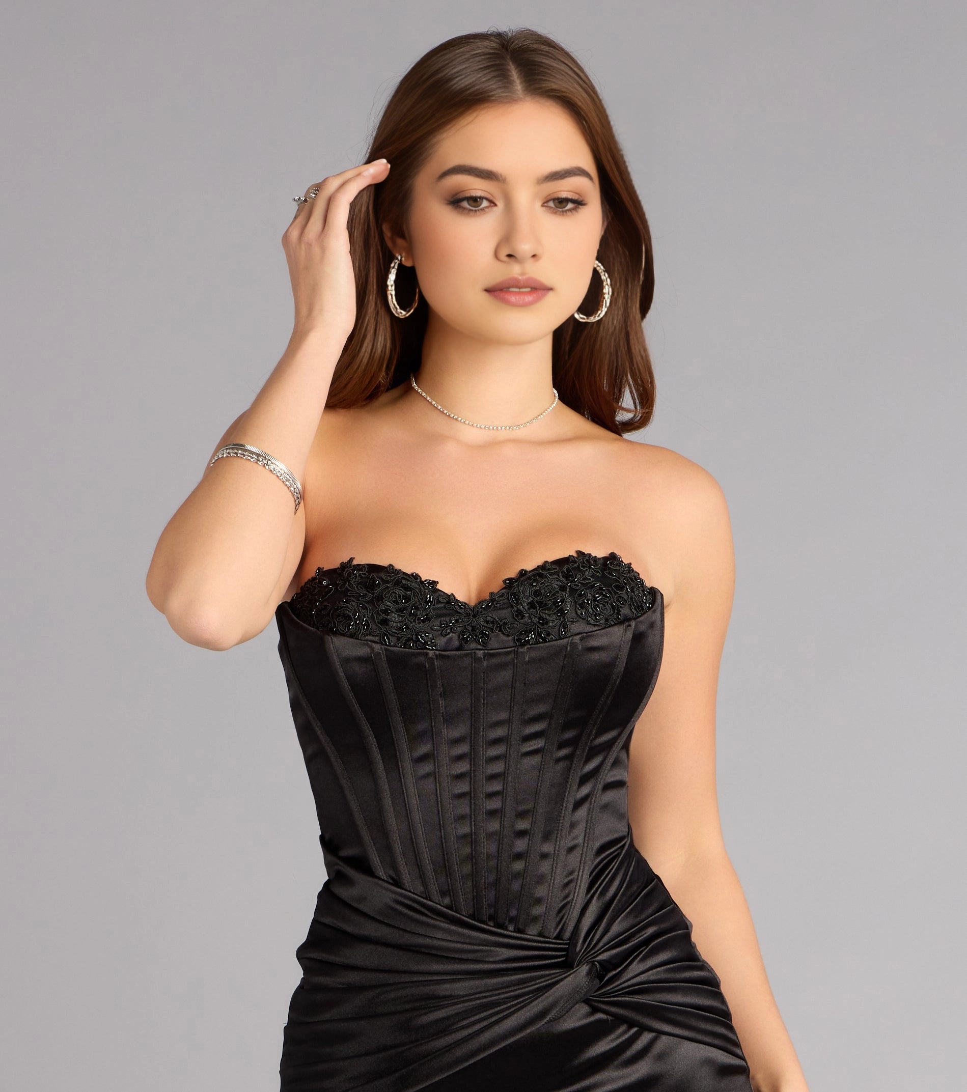 Burgundy Satin Corset Bodycon Strapless CrisscrossBack Lace Mini Homecoming Dress