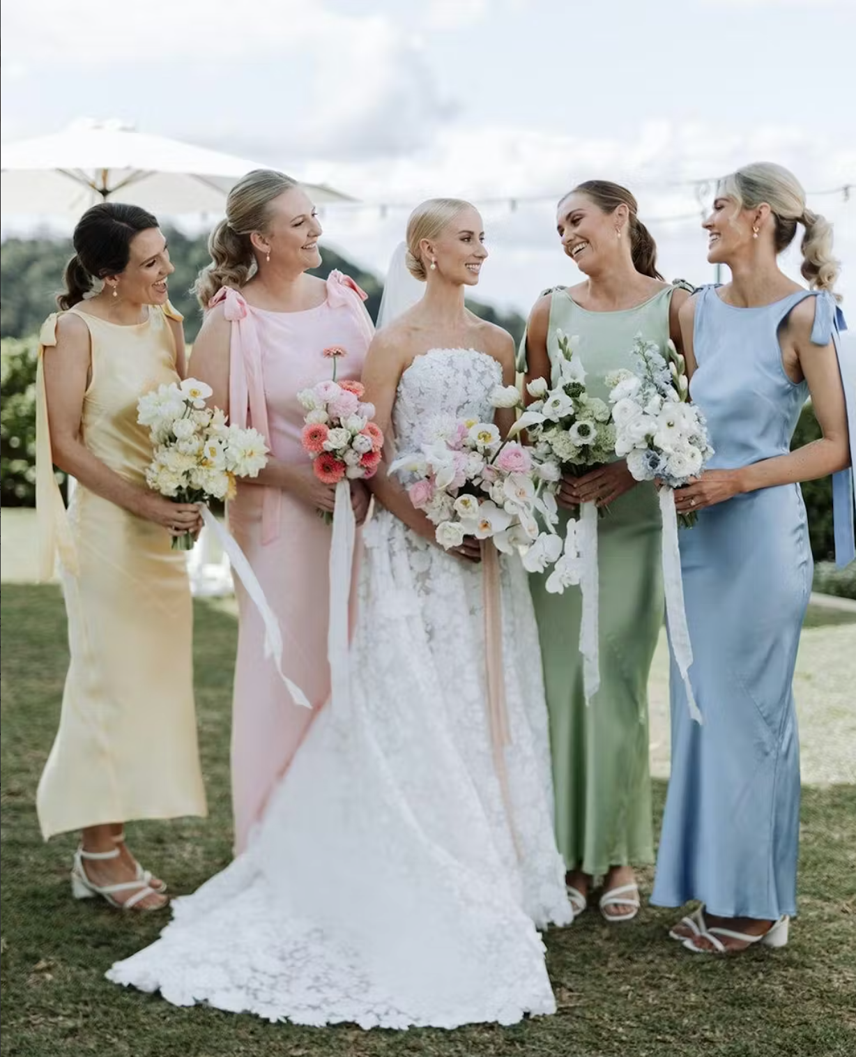 Sweet Sheath Bateau Neckline Satin Charmeuse Long Bridesmaid Dress with Bowknot Bridesmaid Dress for Outdoor Wedding Party