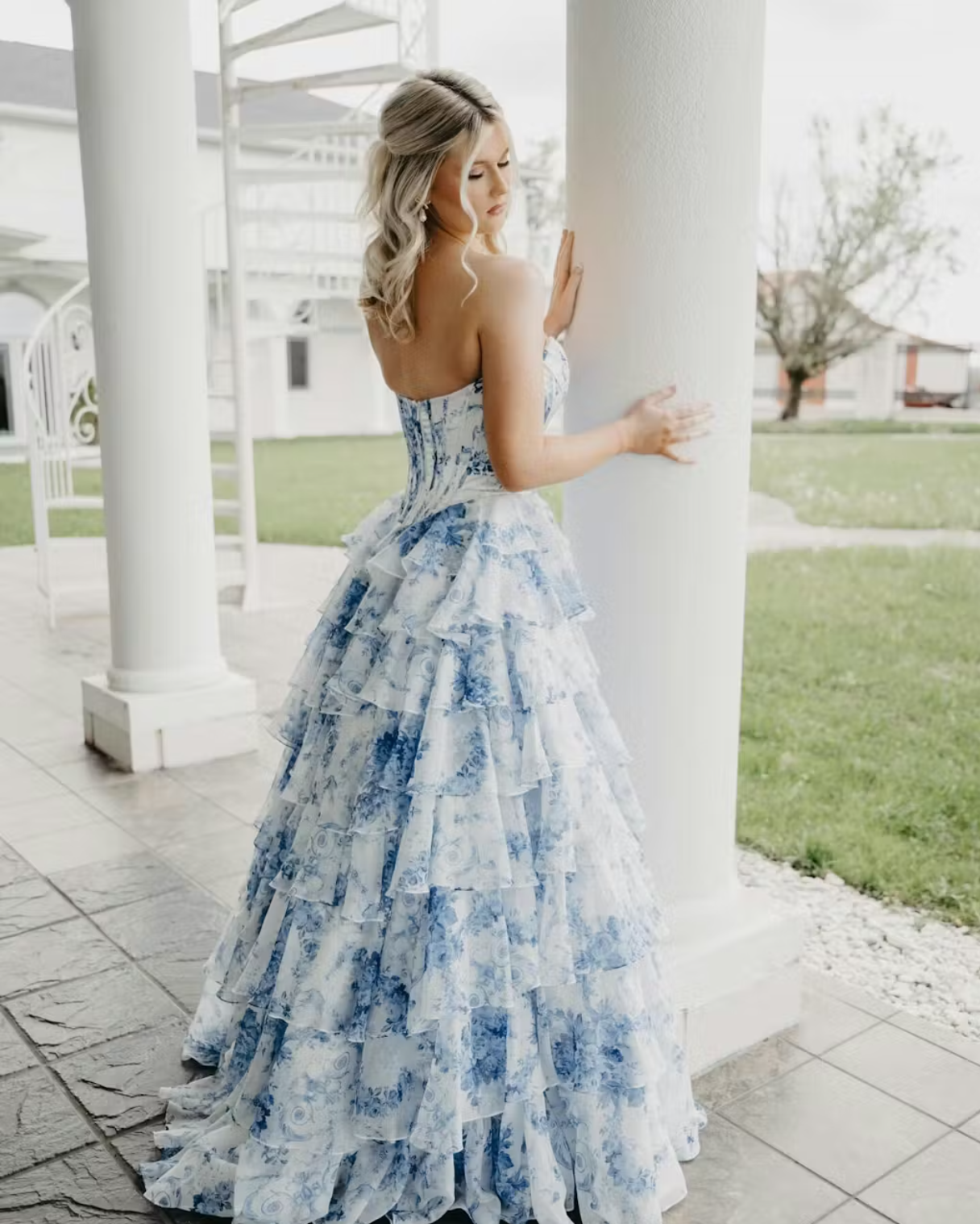 Vestidos de fiesta de corte en A hasta el suelo, elegantes, florales, de princesa, sin mangas, sin tirantes, de noche, de gasa con estampado floral