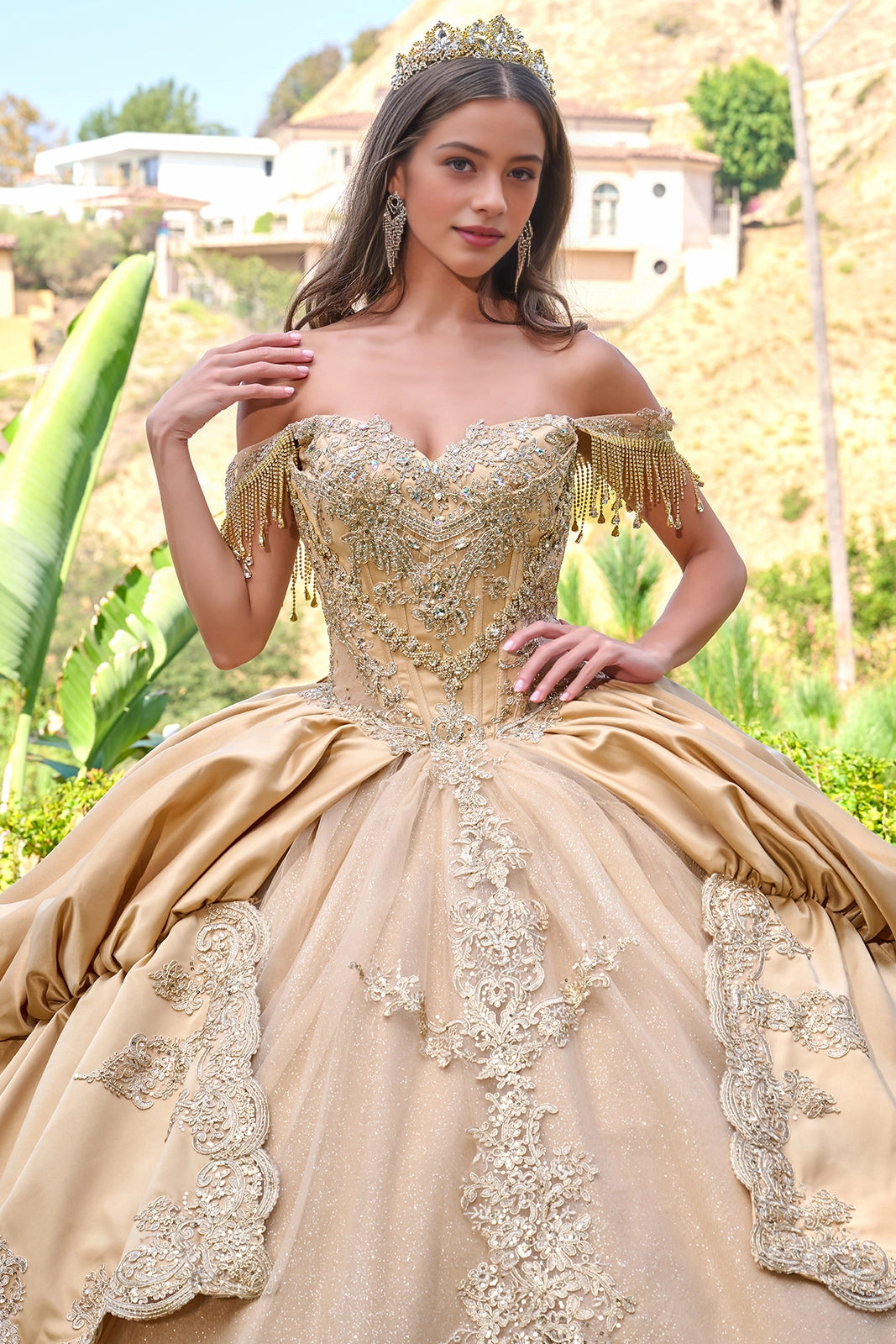 Luxury Ball Gown Sweetheart Off‑Shoulder Corset Back Cathedral Train Quinceanera Dress
