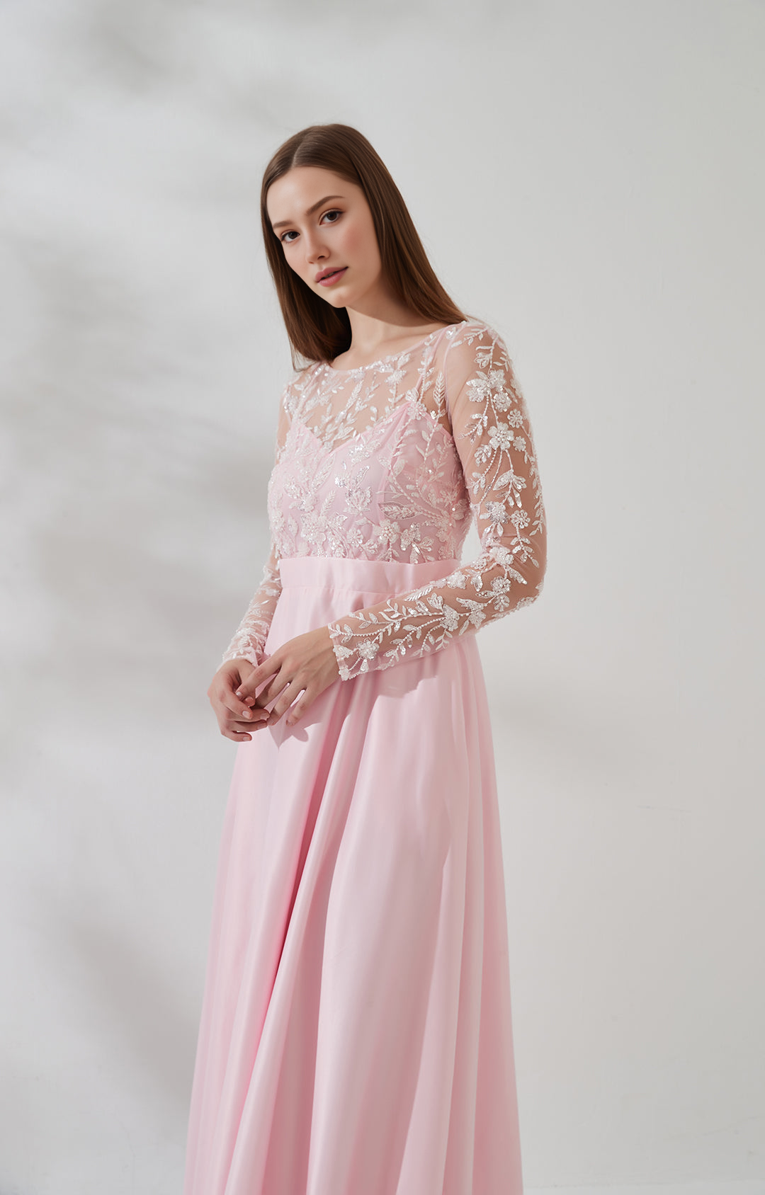 Round Neck Tulle Long Sleeve A-Line Long Lace Sleeve Open Back Floor-Length Evening Gown