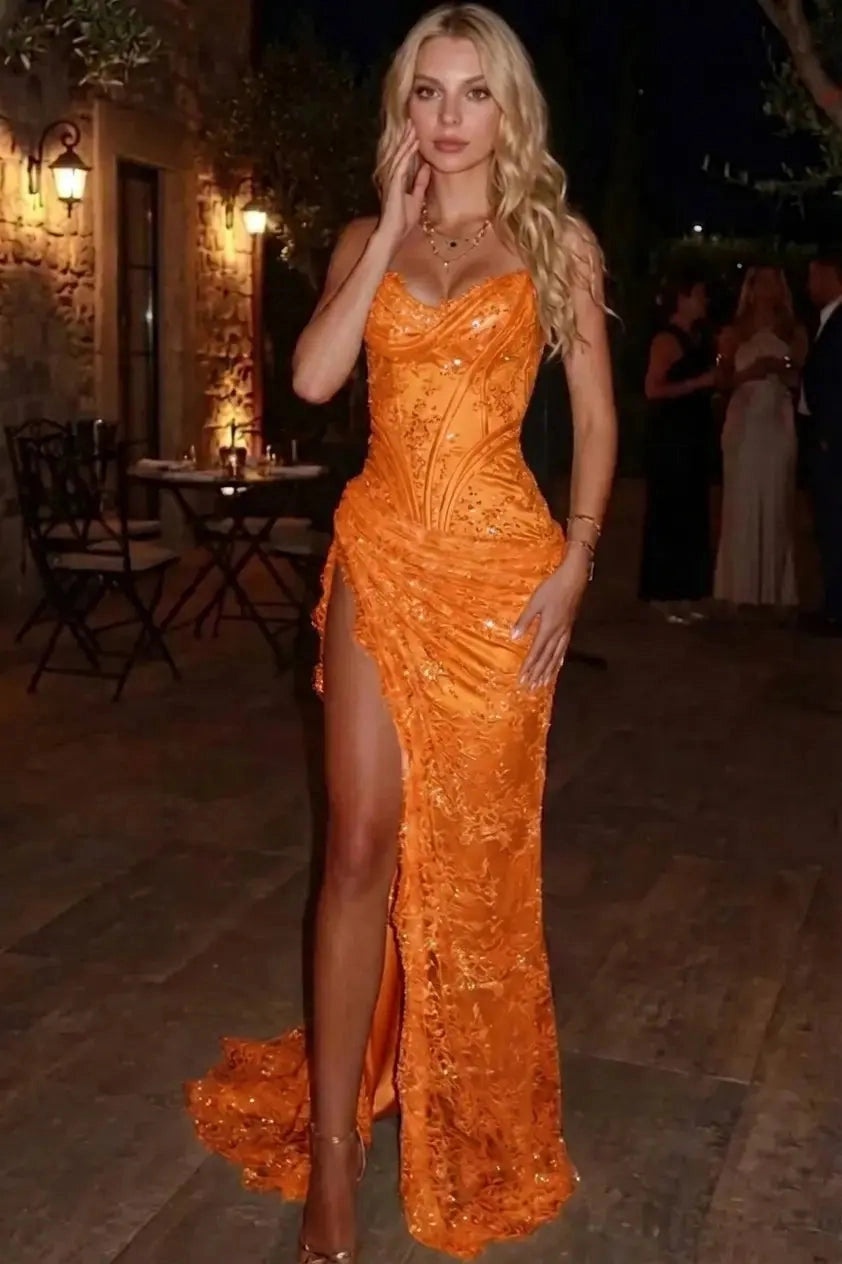 Elegant Mermaid Strapless Sweetheart Lace‑Up Back Long Prom Dress