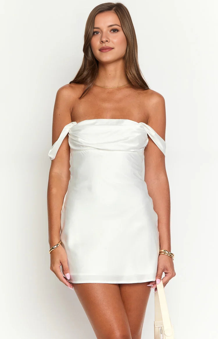 Slip off shoulder strapless plain back mini homecoming dress