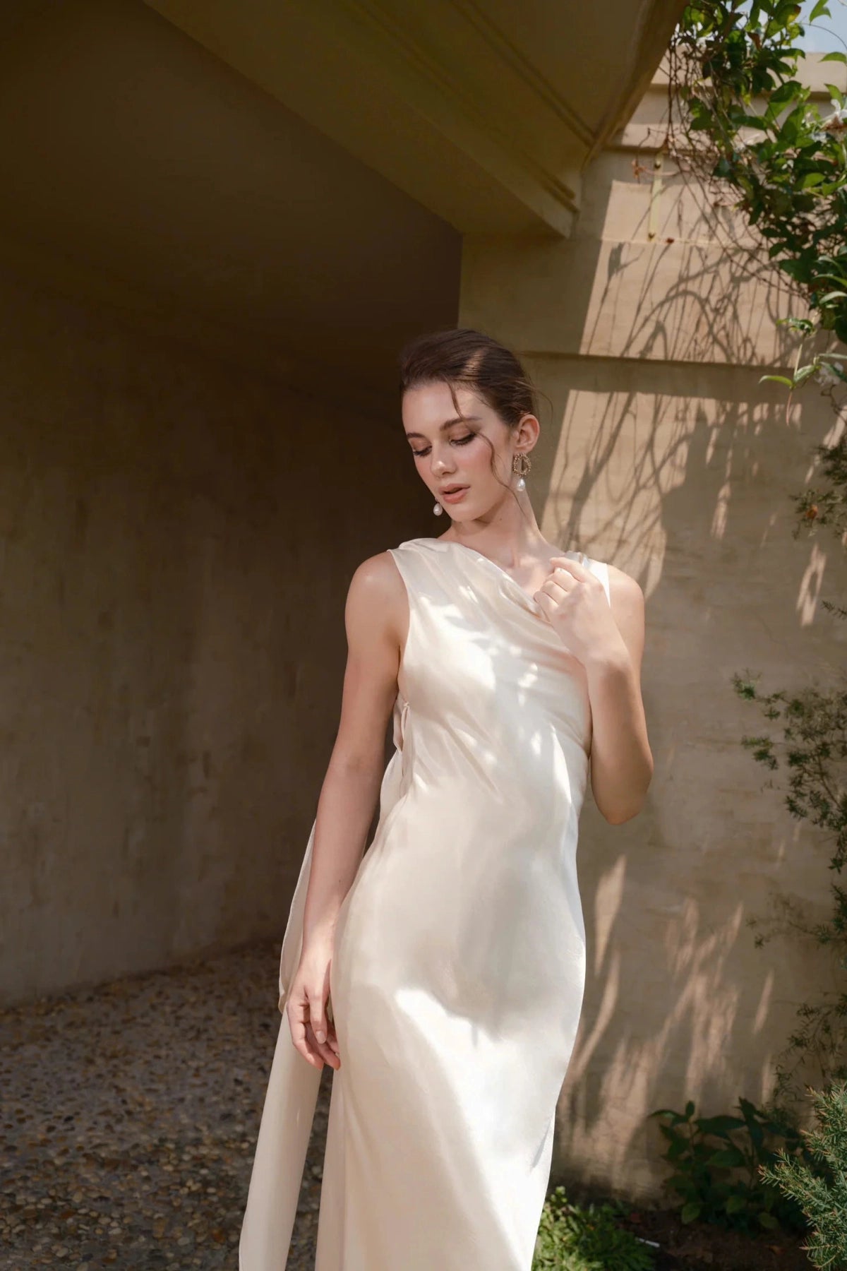 Elegant Mermaid Cowl Sleeveless Cross‑Draped‑Back Floor‑Length Wedding Dress