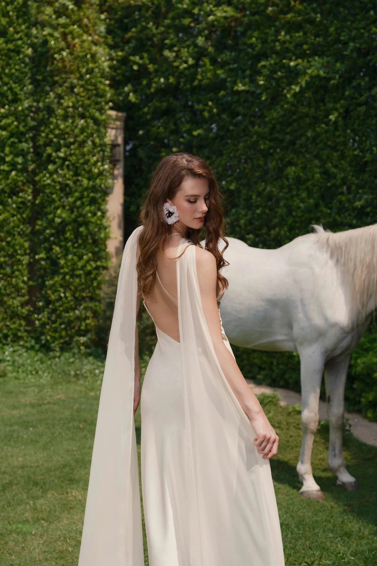 Luxury Mermaid Halter Sleeveless V‑Open Deep‑V‑Back Train Wedding Dress