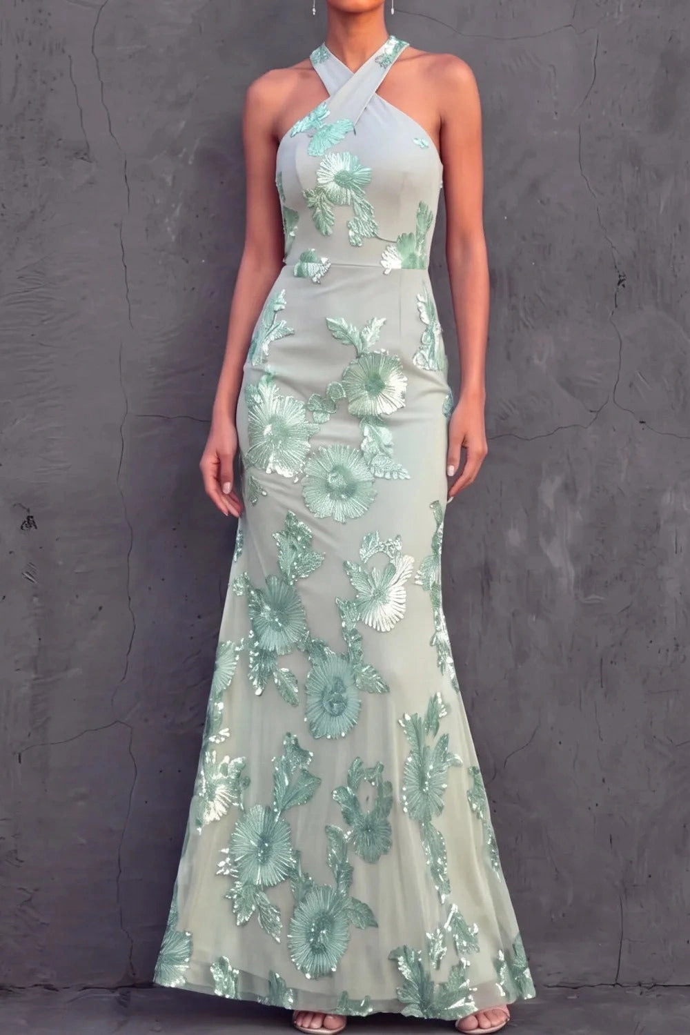 Elegant Mermaid Halter Sleeveless Crisscross‑Back Long Prom Bridesmaid Gown