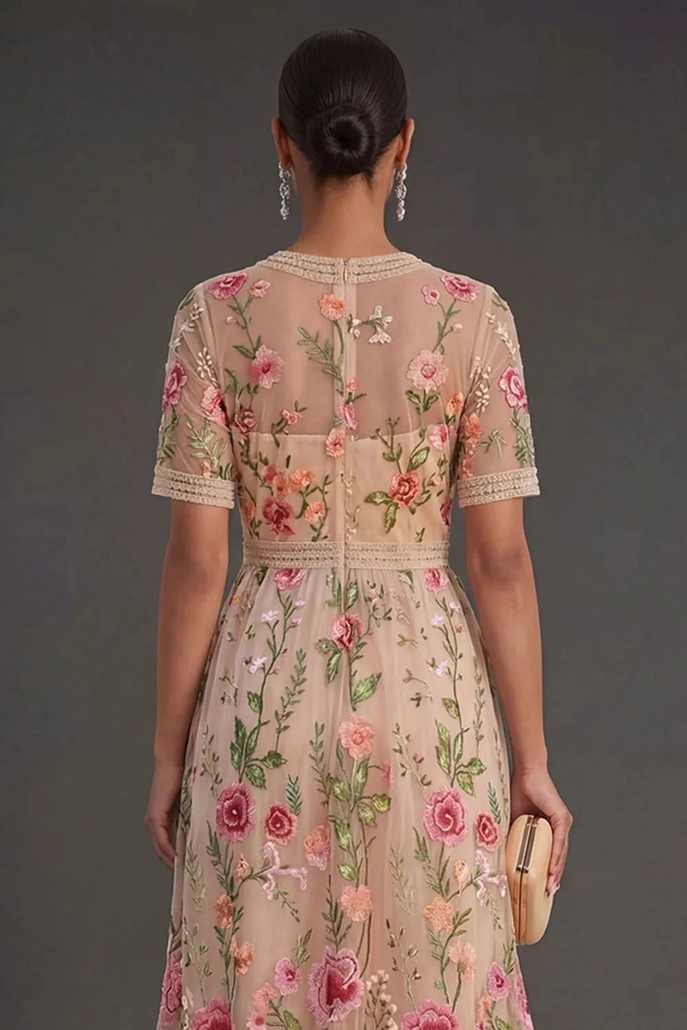 Romantic A‑Line V‑Neck Short‑Sleeve Zipper‑Back Midi Wedding Guest Dress