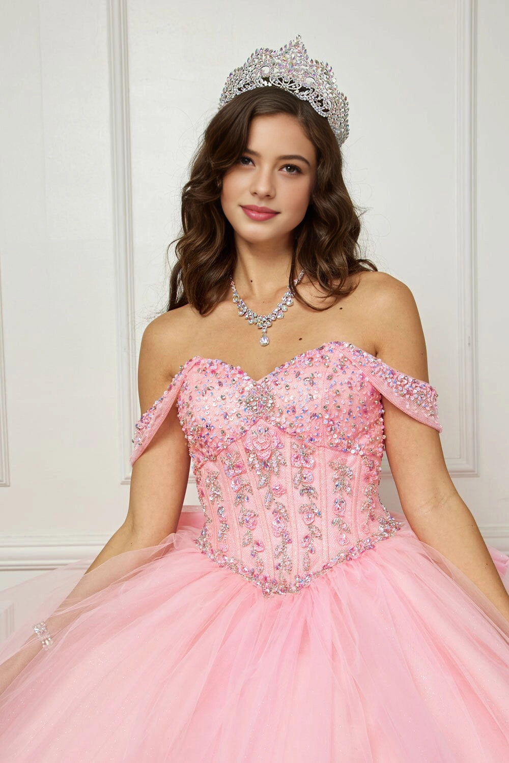 Fairy‑tale Ball Gown Sweetheart Off‑Shoulder Corset Back Chapel Train Quinceanera Dress