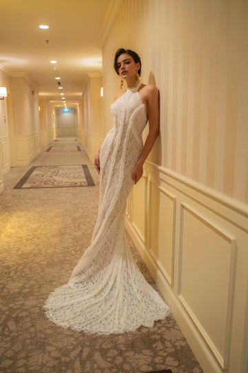 Vedress white intricate lace halter‑neck fitted mermaid long‑train wedding dress front‑view