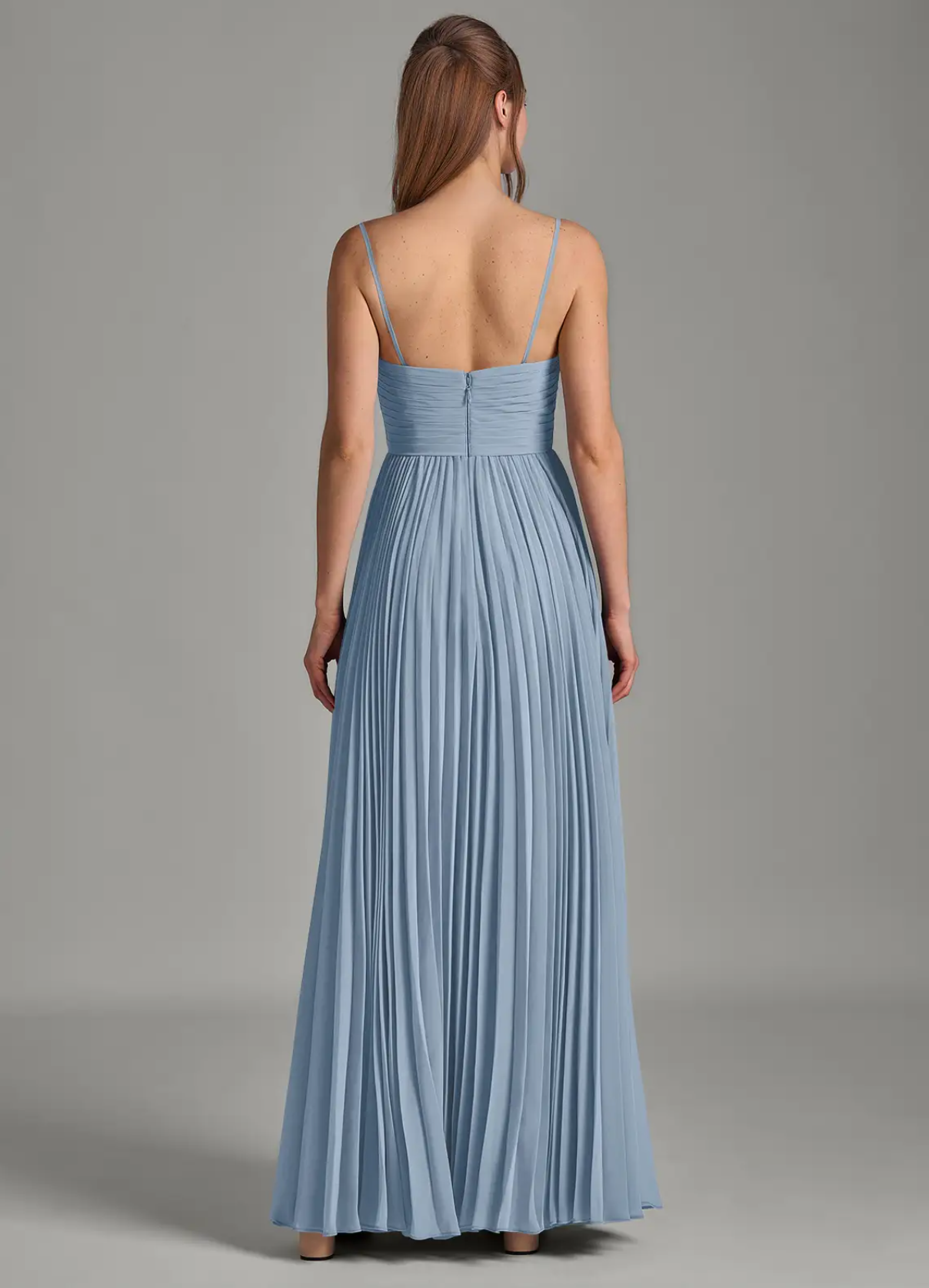 A-Line Strapless Chiffon Dress Elegant Strapless Pleated Bodice Gown with Full Flowing Formal Evening Gown