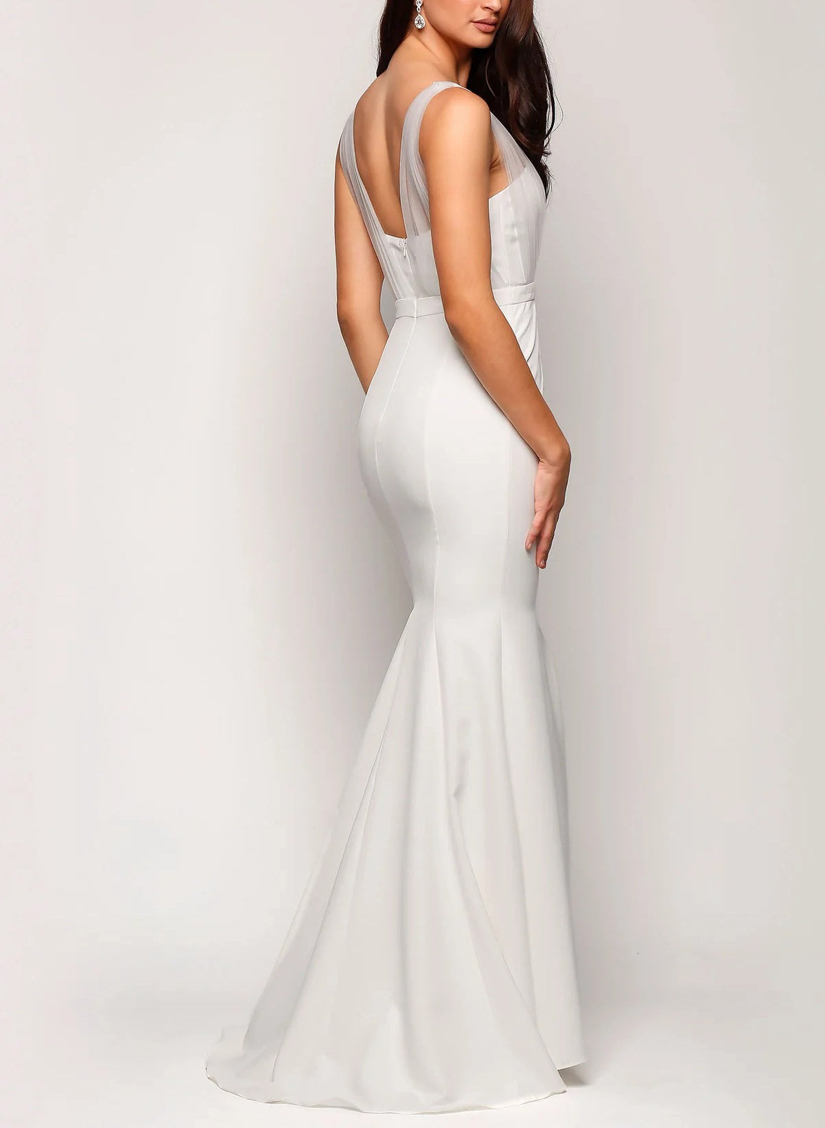 Women's Sheath Trumpet/Mermaid V-Neck Sleeveless Sweep Train Ruched Wedding Guest Dresses Bridesmaid Dresses with Sash