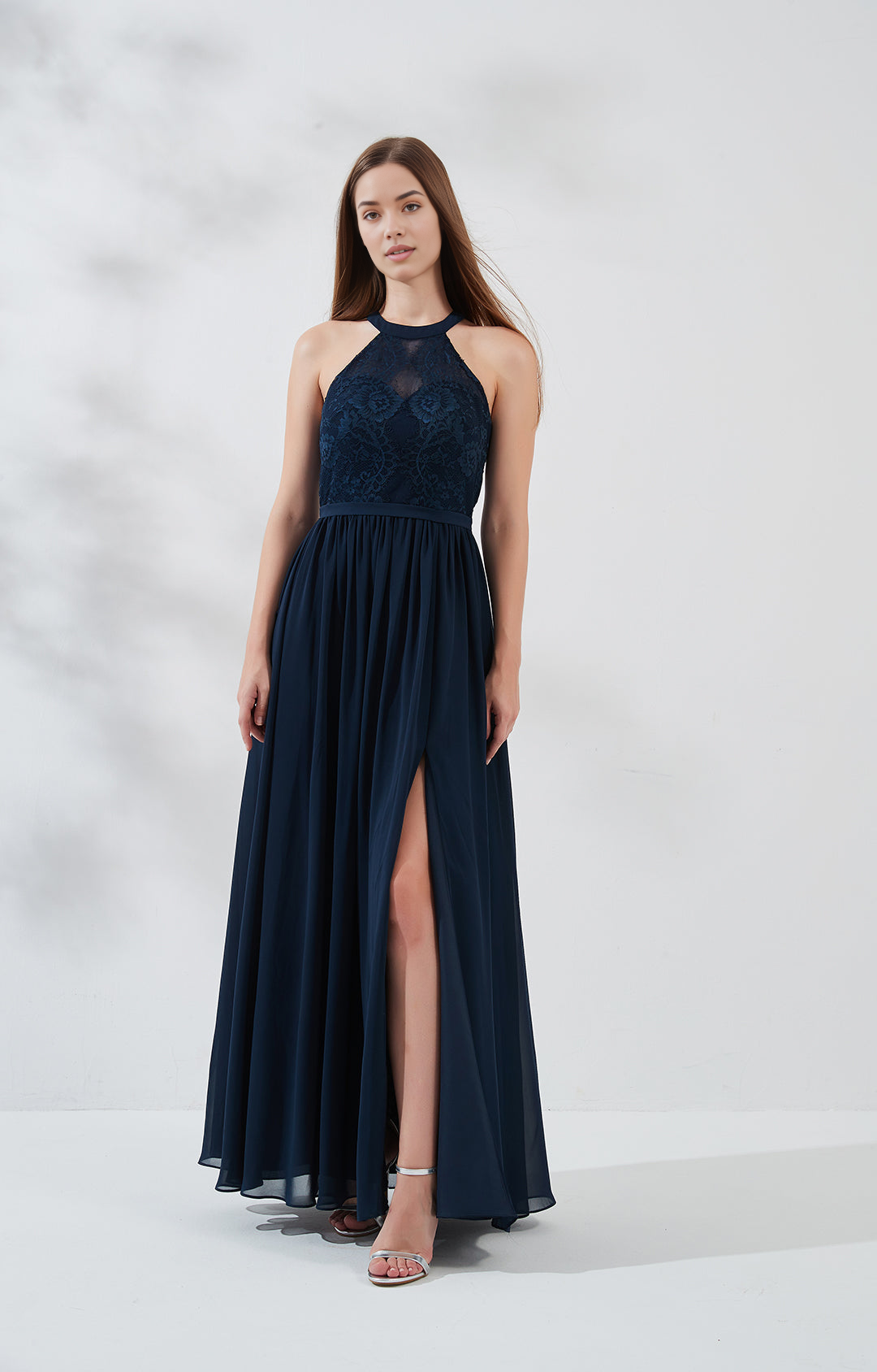 Elegant A-Line Halter Neck Sleeveless Open Back Bridesmaid Dresses Chiffon Lace Floor-length Wedding Guest Dresses