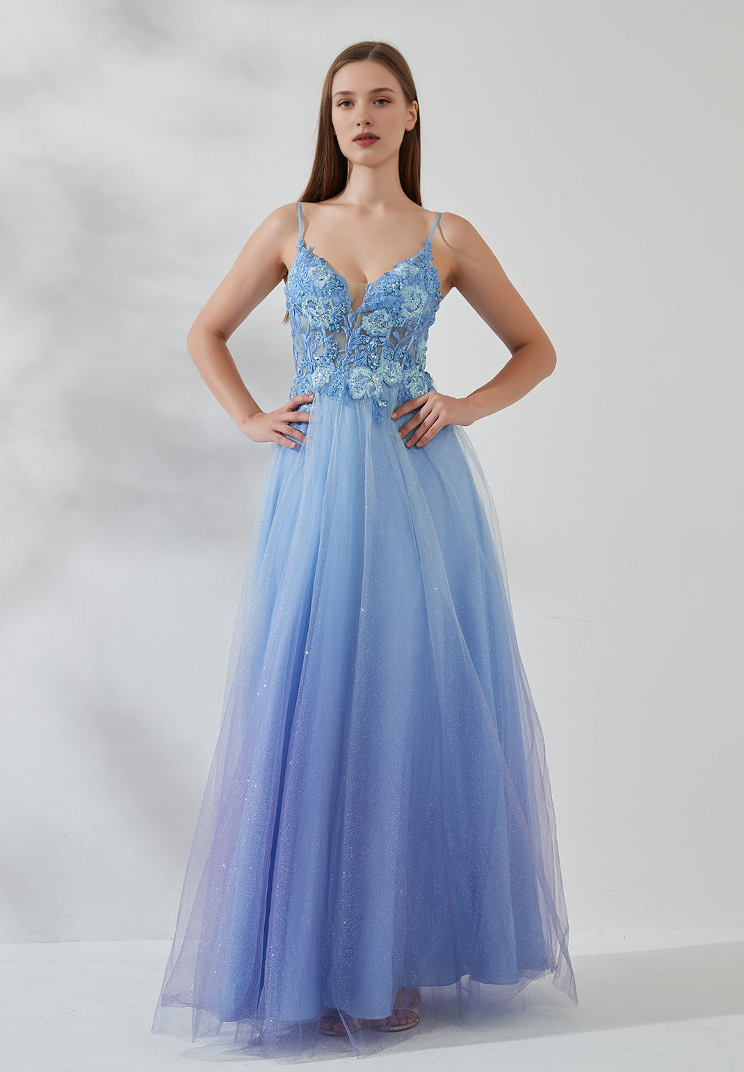 Romantic Glitter Tulle Spaghetti Straps V Neck Floor-length Prom Dress A-line Open Back Gown