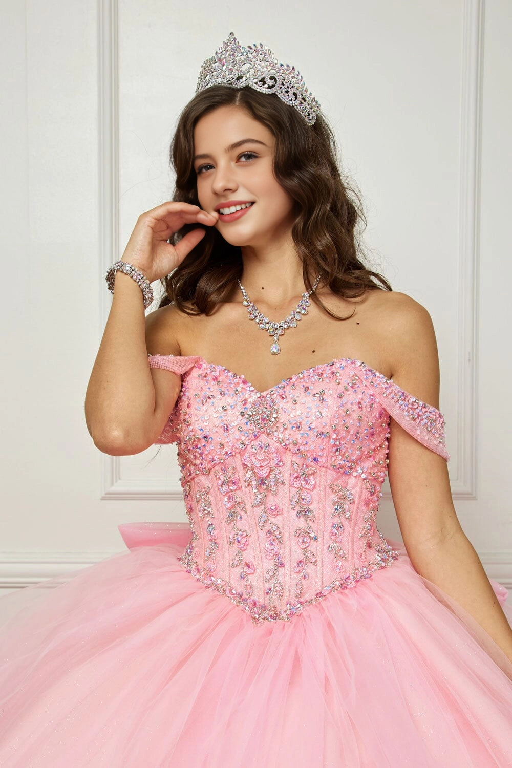 Fairy‑tale Ball Gown Sweetheart Off‑Shoulder Corset Back Chapel Train Quinceanera Dress