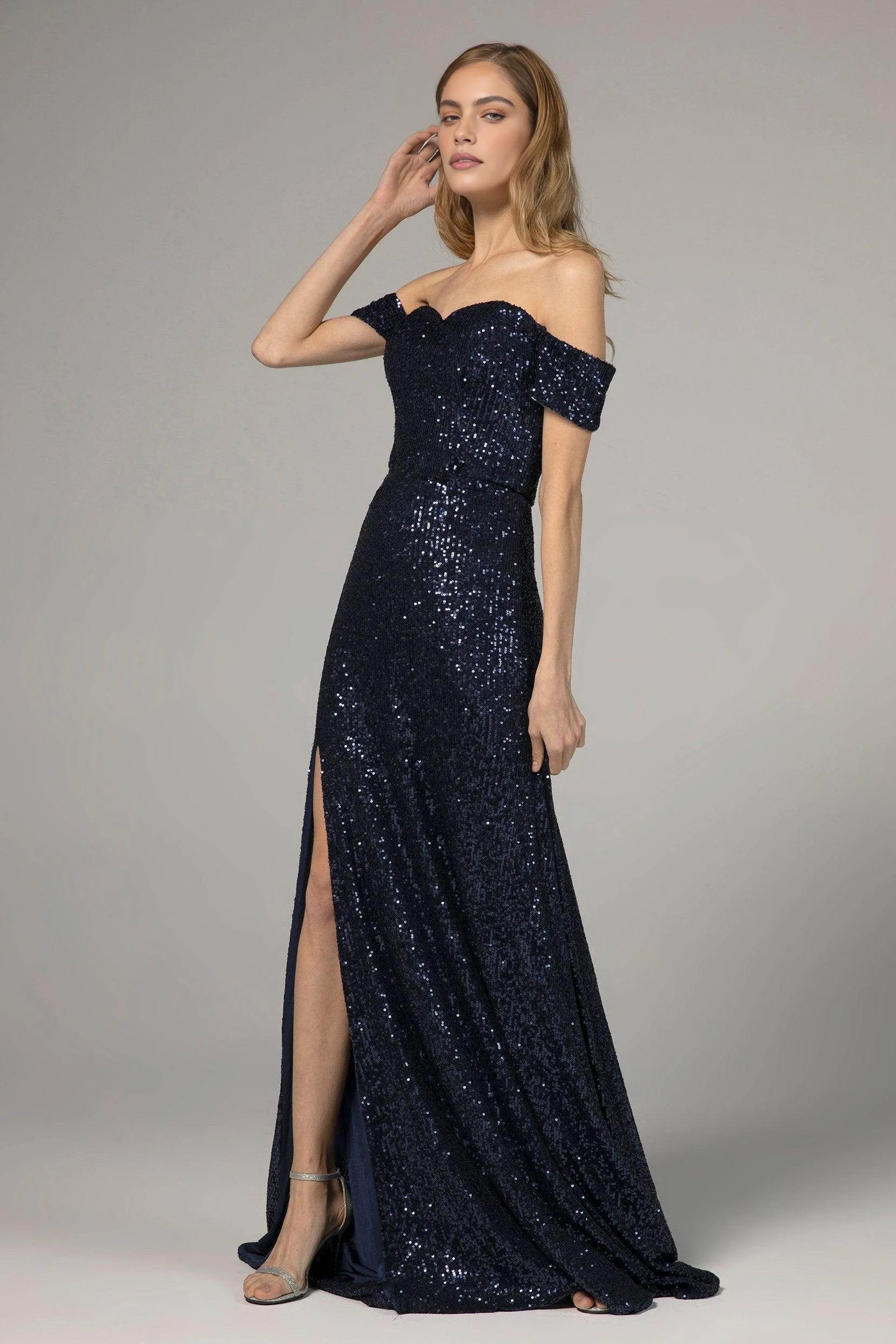 Modern Sheath Sweetheart Off-Shoulder Sequin Lace-Up Two-Piece Prom Dress With Train