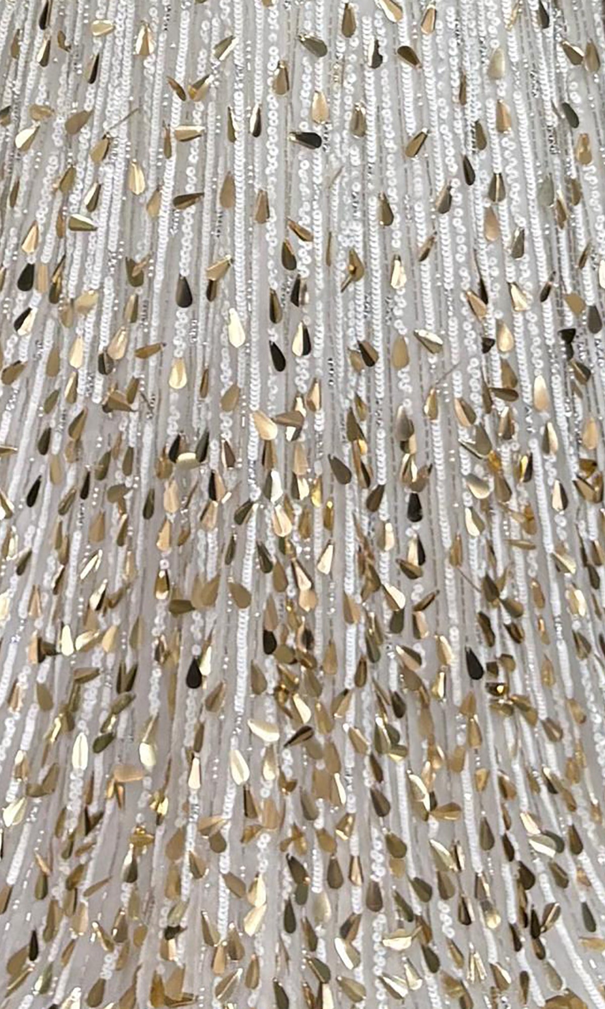 Glamuroso Vestido de Noche Sirena Blanco y Dorado con Lentejuelas – Vestido de Gala Formal con Escote en V Profundo y Abertura Alta para Prom, Galas y Eventos de Alfombra Roja