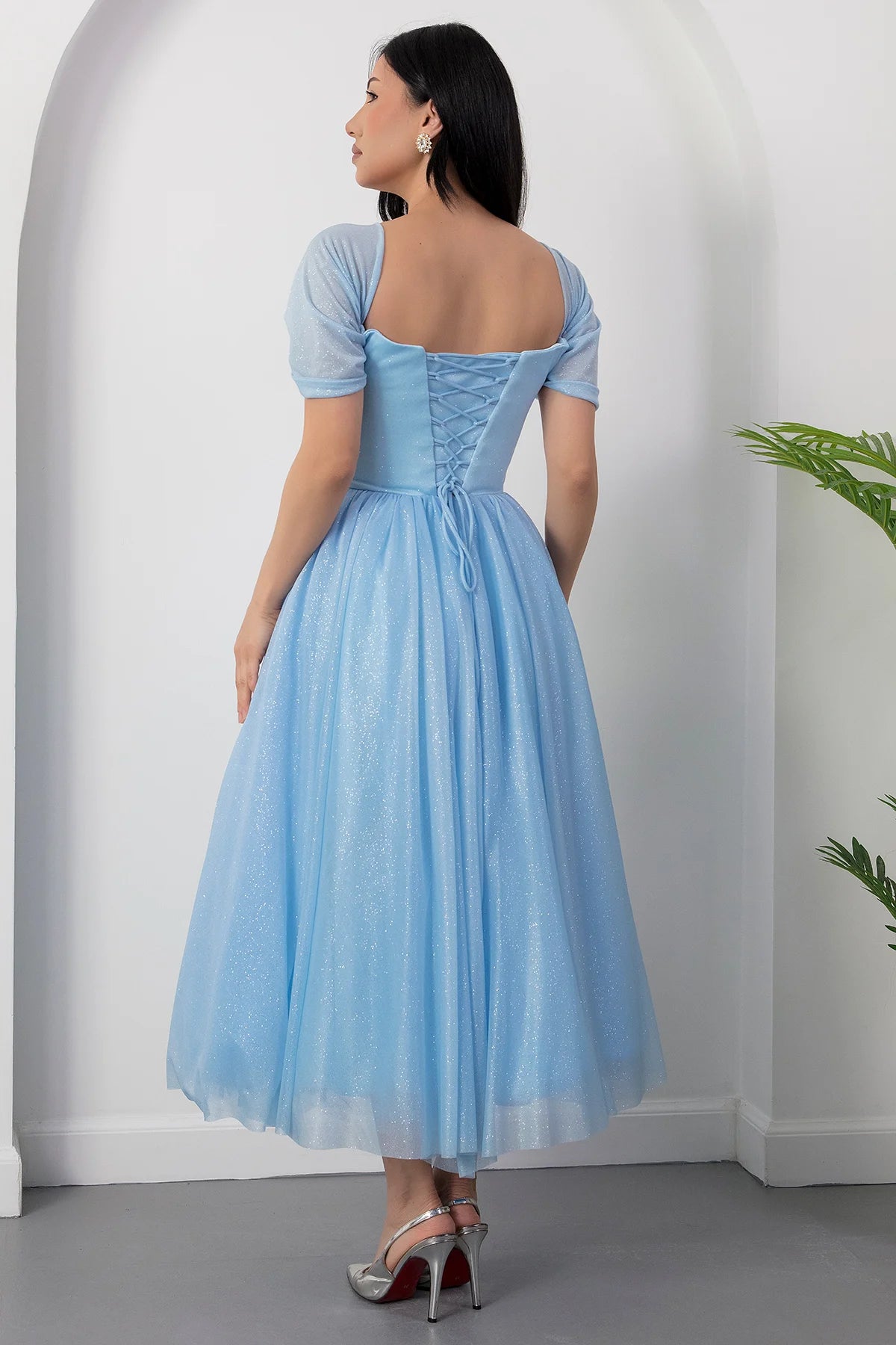 Romantic A-Line Square Neck Short Sleeve Glitter Tulle Lace-Up Formal Party Cocktail Dress