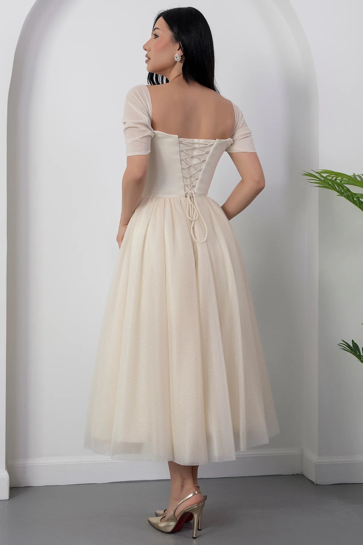 Romantic A-Line Square Neck Short Sleeve Glitter Tulle Lace-Up Formal Party Cocktail Dress