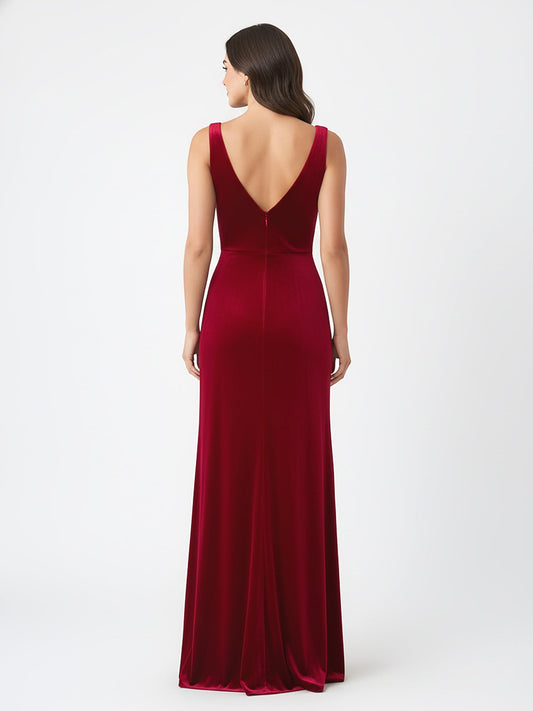 Burgundy Velvet Evening Gown Deep V-Neck Twist Front Cutout Slim Fit Mermaid Maxi Dress for Cocktail Parties and Red Carpet Moments