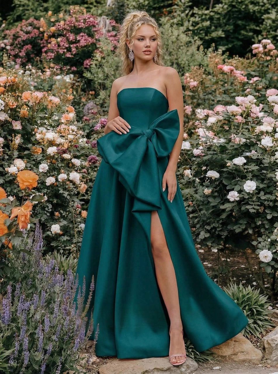 Chic A-Line Strapless Sleeveless Zip Back Floor-Length Prom Dress