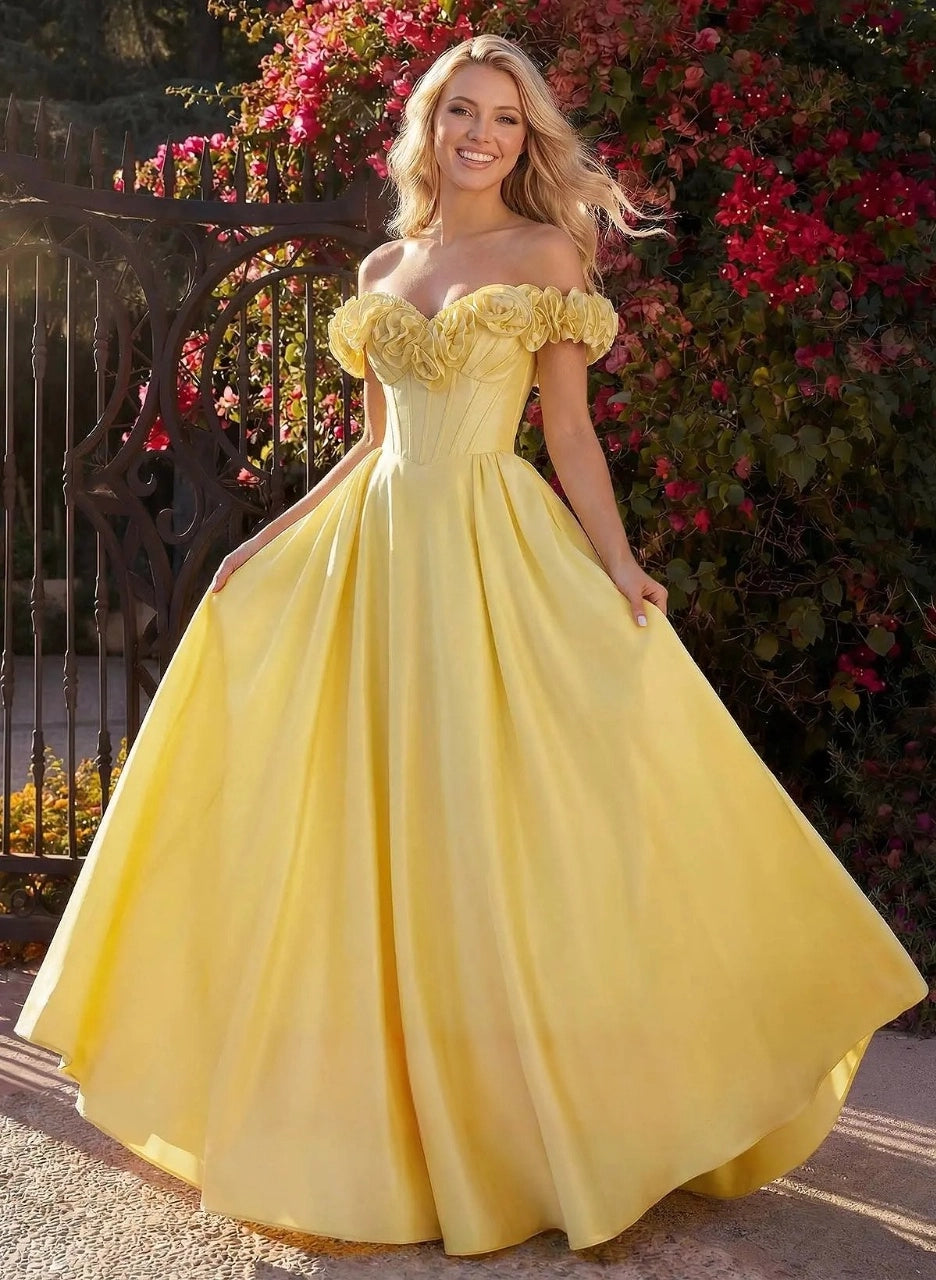 Radiant Ball Gown Off-Shoulder Sleeveless Straight Back Floor-Length Prom Dress