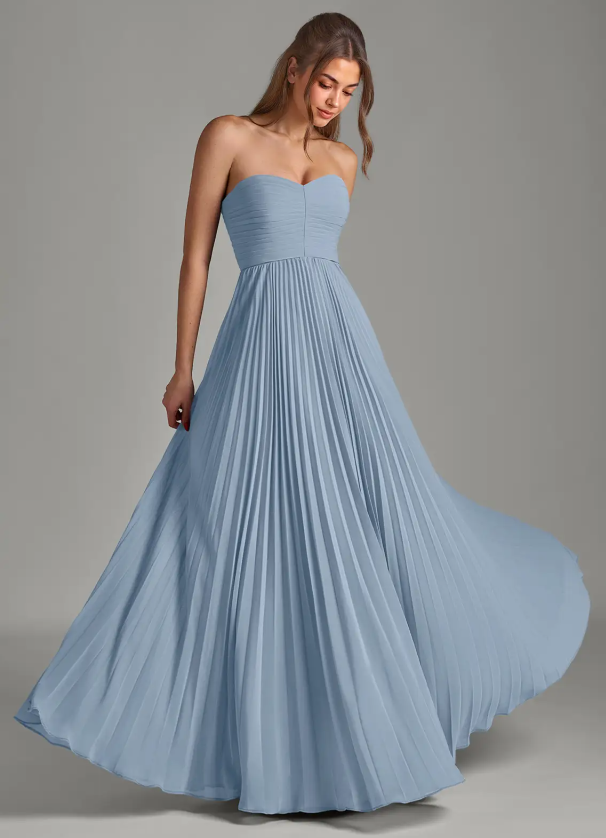 A-Line Strapless Chiffon Dress Elegant Strapless Pleated Bodice Gown with Full Flowing Formal Evening Gown