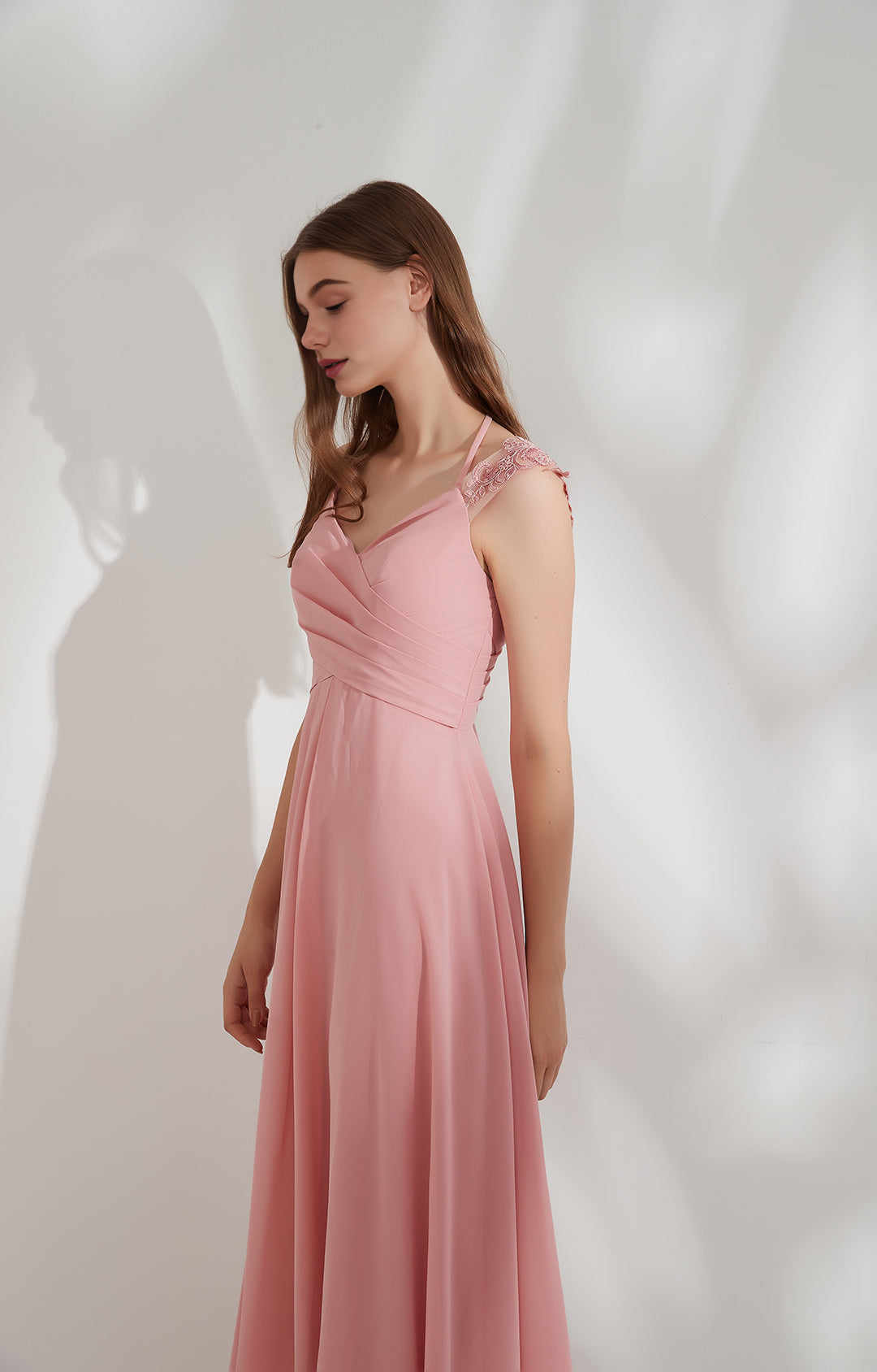 Romantic A-Line V-Neck Lace Spaghetti Straps Open Back Floor-Length Bridesmaid Gown Chiffon Party Wedding Guest Dresses