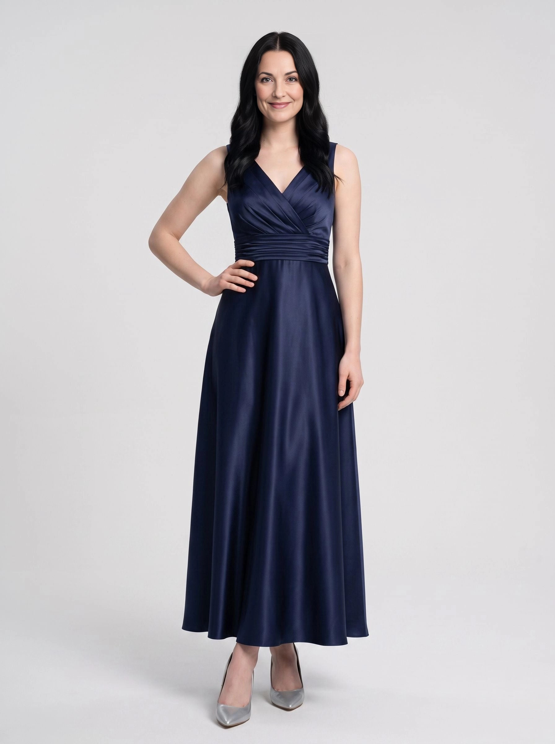 Classic A‑Line V‑Neck Sleeveless V‑Back Long Mother Of The Bride Dress