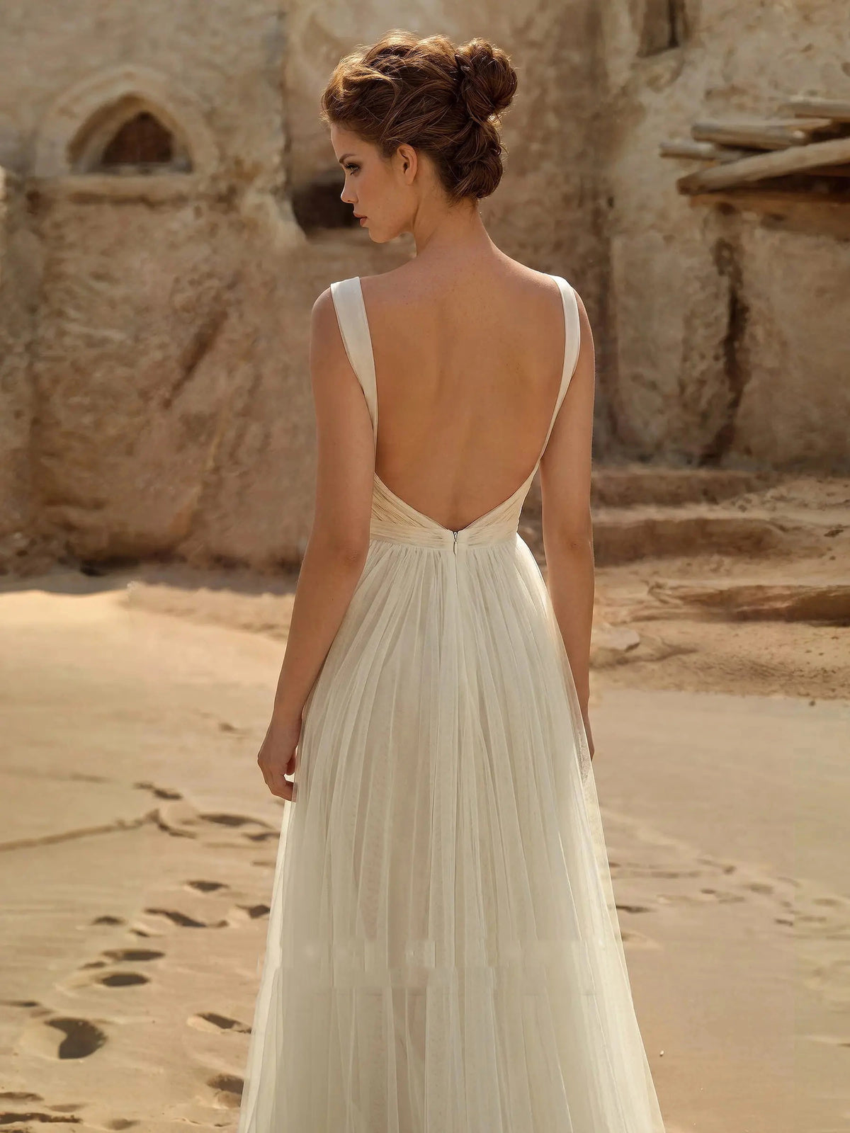Romantic Chiffon A-Line Sweetheart Sleeveless Low Back Floor Length Wedding Dress