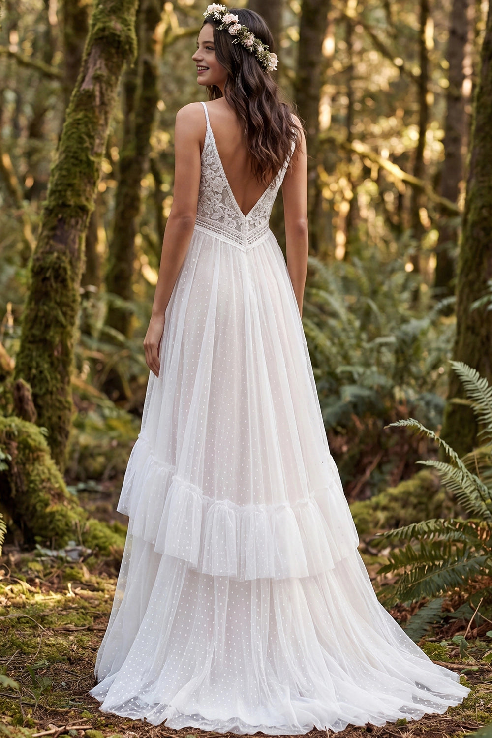 Vedress plunging v back dotted tulle wedding dress spaghetti strap tiered sweep train forest backdrop