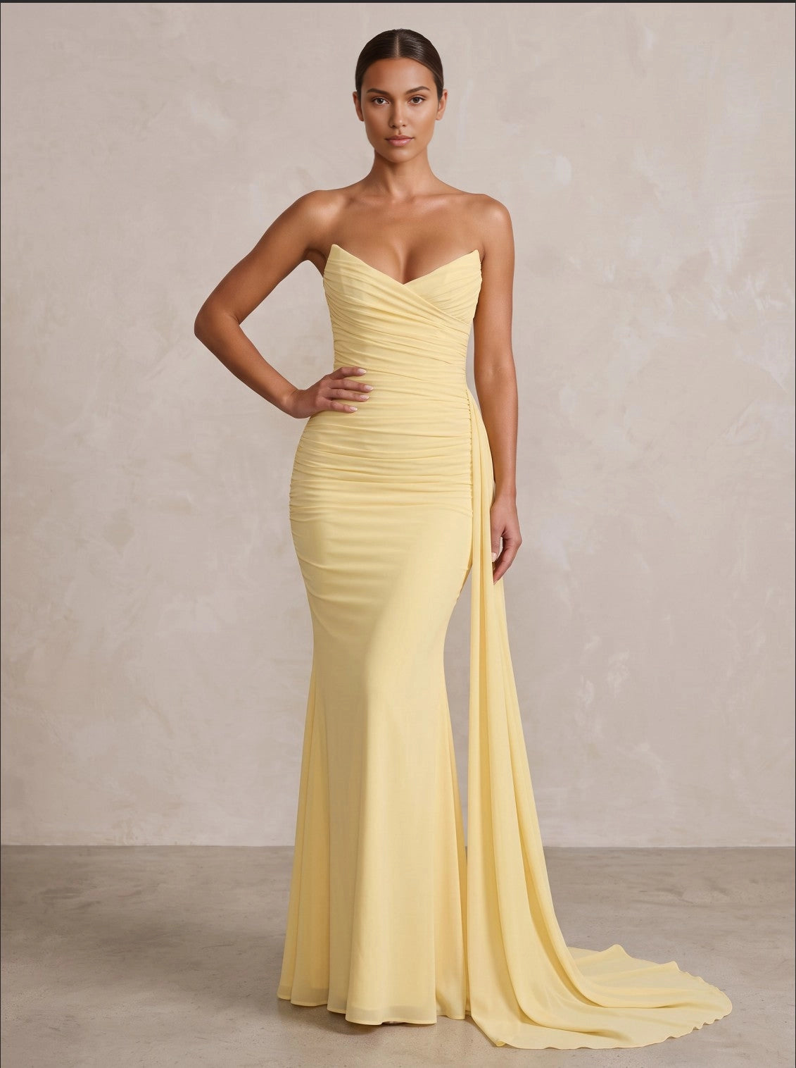 Elegant Mermaid Strapless Sweetheart Sleeveless Zipper‑Back Floor‑Length Bridesmaid Gown