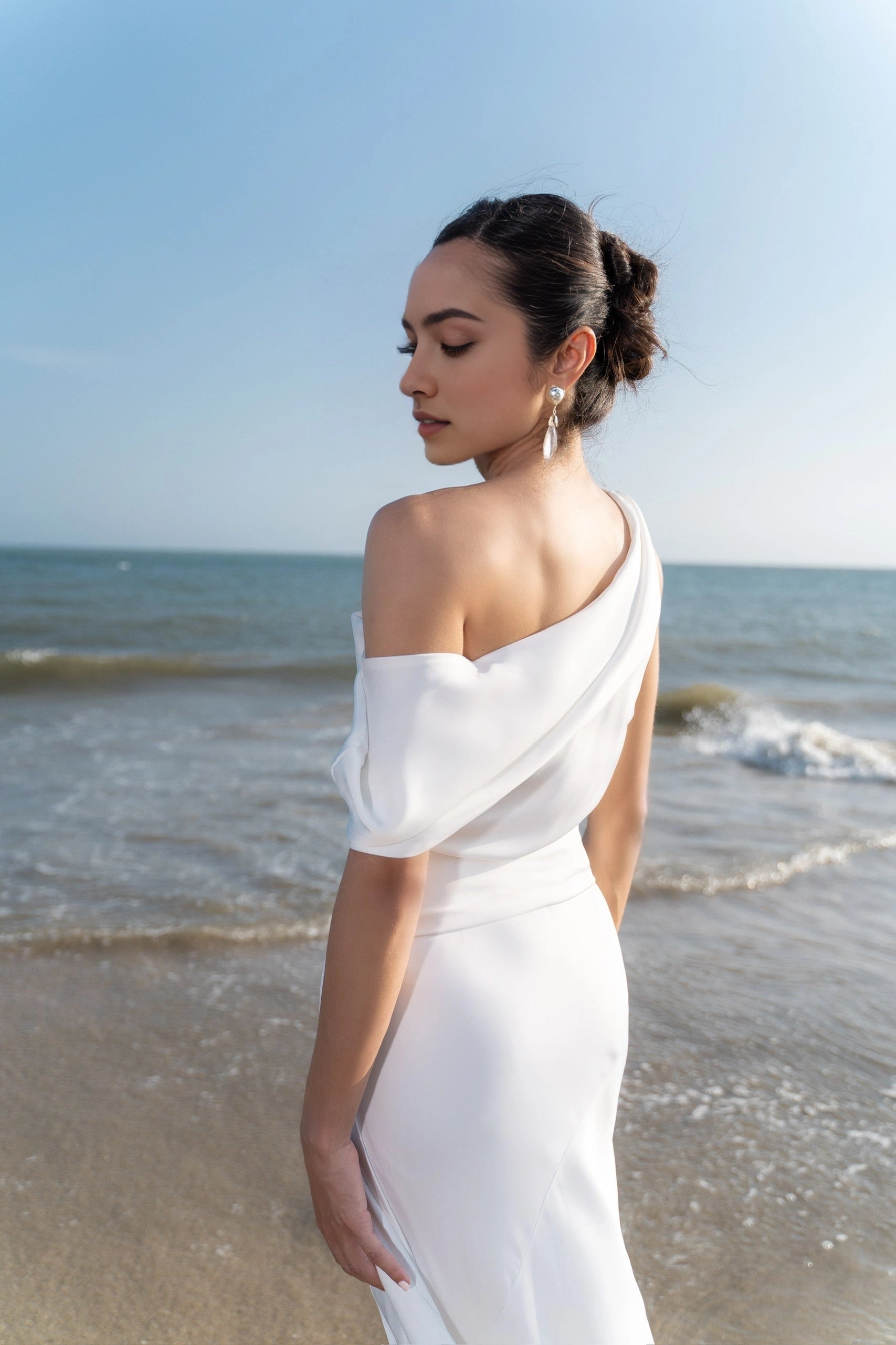 Chic Sheath One‑Shoulder Cold‑Shoulder Open‑Back Floor‑Length Wedding Dress