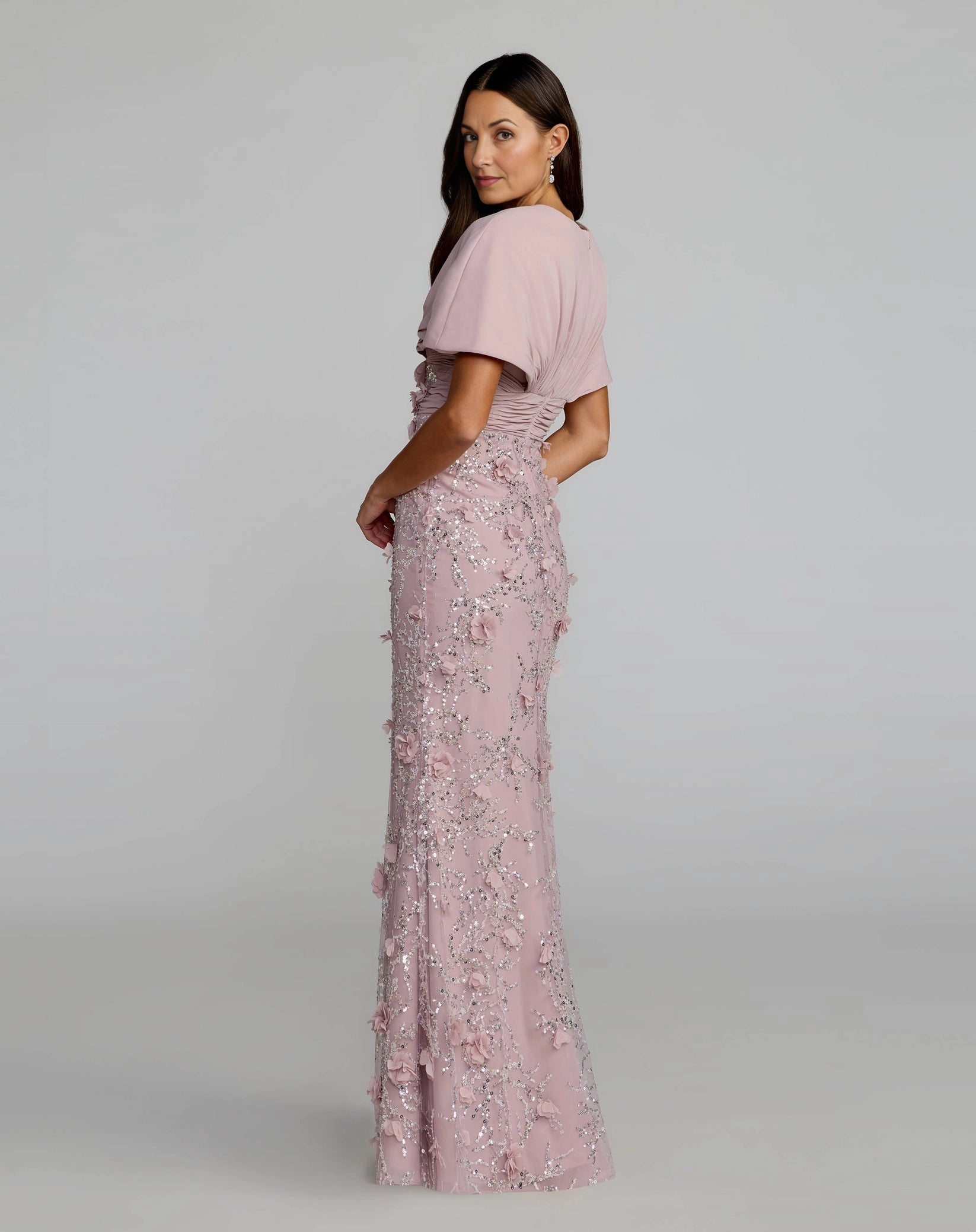 solid covered back,invisible zipper,smooth chiffon cape overlay,form‑fitting mermaid silhouette