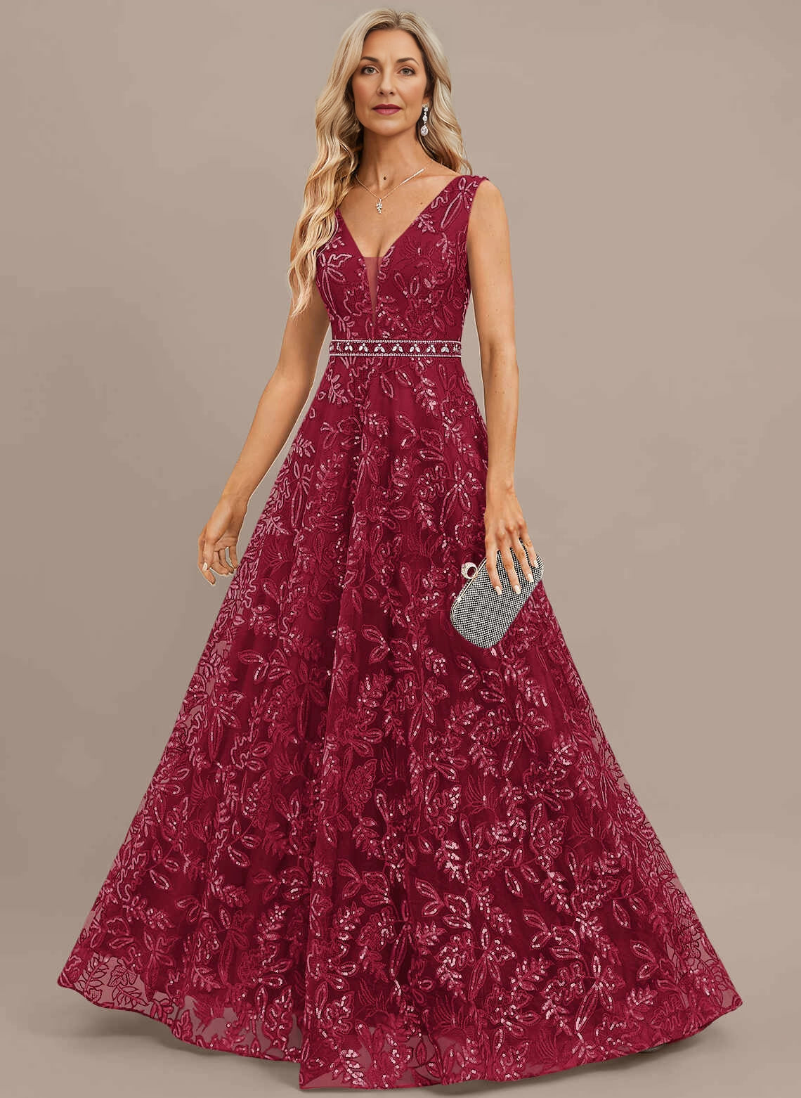 Luxury A‑Line V‑Neck Sleeveless V‑Back Floor‑Length Mother Of The Bride Dress