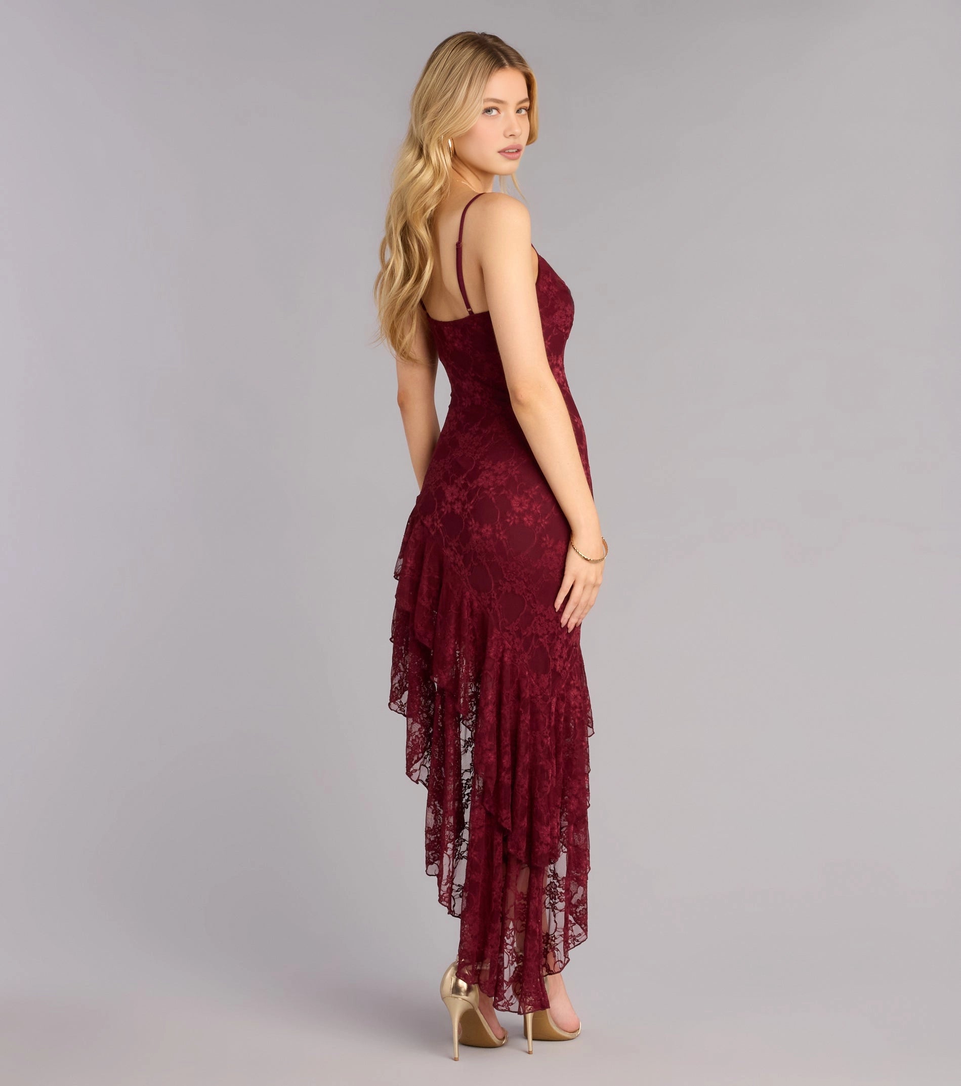 Vedress wine red lace sleeveless u back long mermaid homecoming gown back detail shot