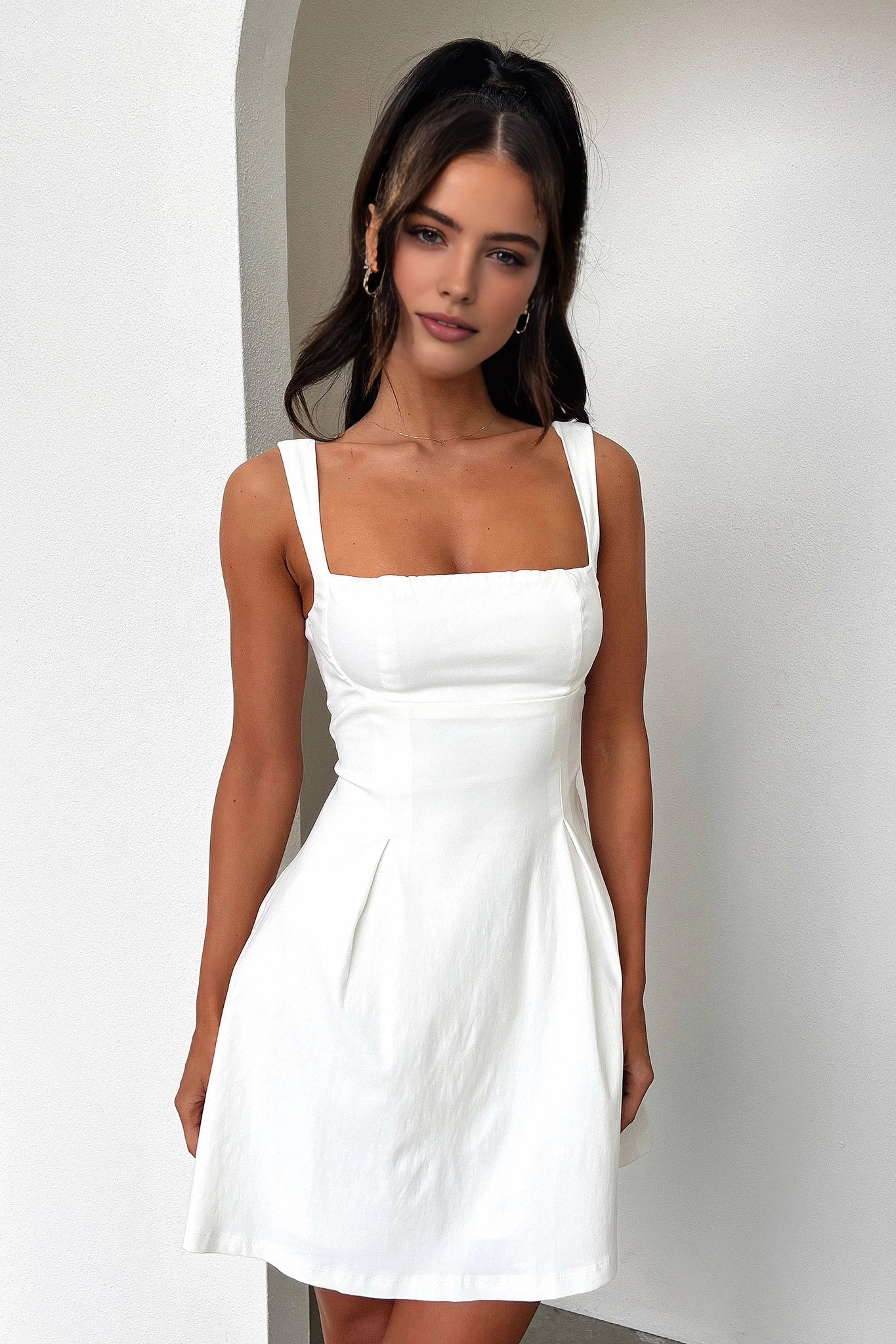 White A-Line Square Neck Sleeveless Bow Back Mini Homecoming Dress