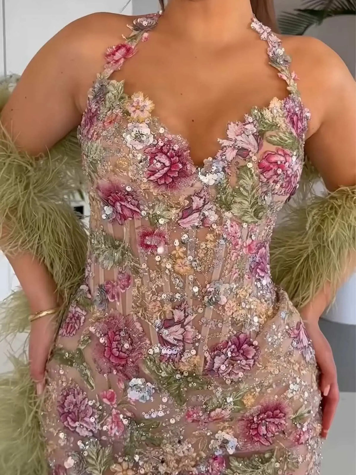 Romantic Sheath V-Neck Halter Sleeveless Floral Mini Prom Dress