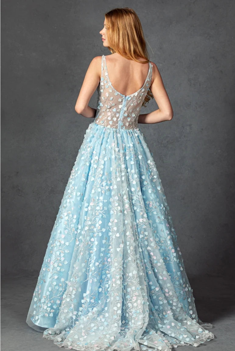 Vestido de fiesta de tul con escote cuadrado, falda en línea A y adornos florales 3D