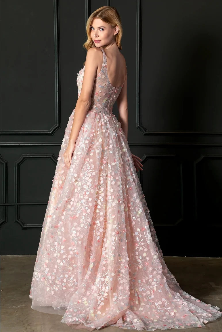 Vestido de fiesta de tul con escote cuadrado, falda en línea A y adornos florales 3D