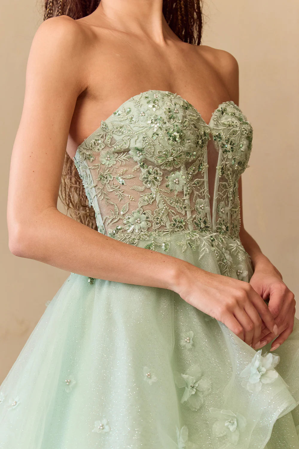 Vestido de gala de tul sin tirantes, corte en A, estilo princesa, con adornos florales en 3D, largo hasta el suelo, para fiesta de graduación