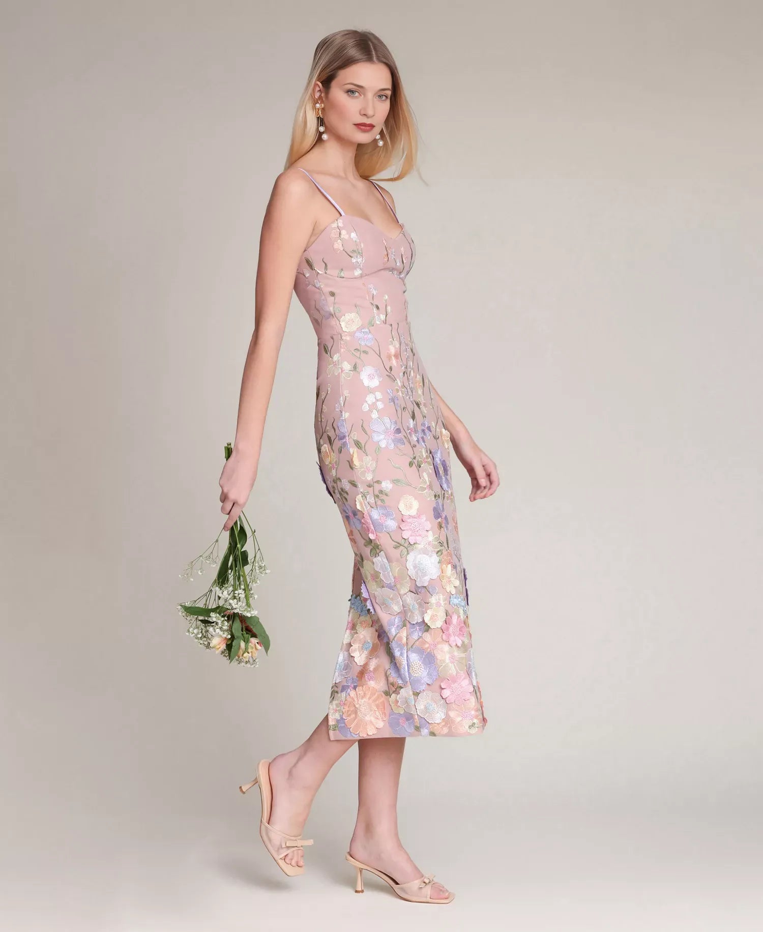 3D Floral Embroidery Sweetheart Neck Midi Cocktail Dress