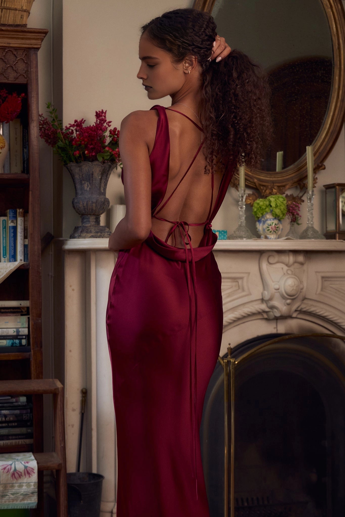 Burgundy Satin Sheath Cowl‑Neck Sleeveless Draped‑Open‑Back Floor‑Length Prom Dress