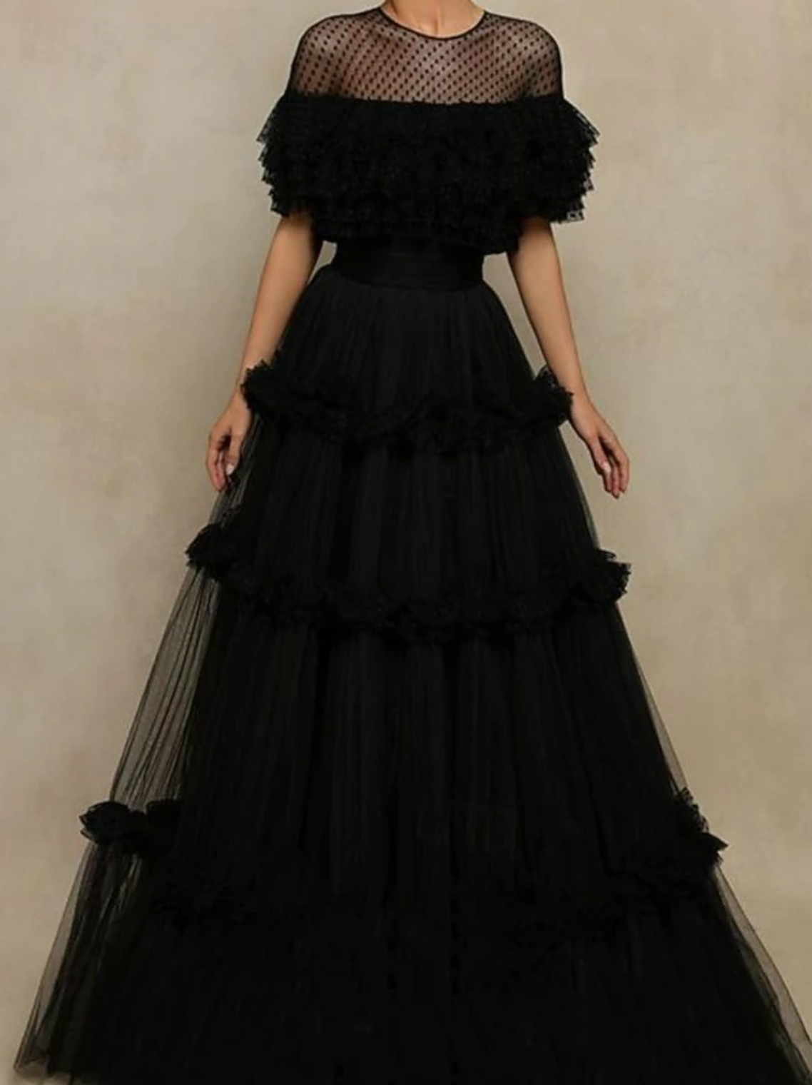 Vestidos de Fiesta de Princesa con Línea A Elegantes de Manga Corta Cuello Joya de Tul Formal con Pliegues y Volantes