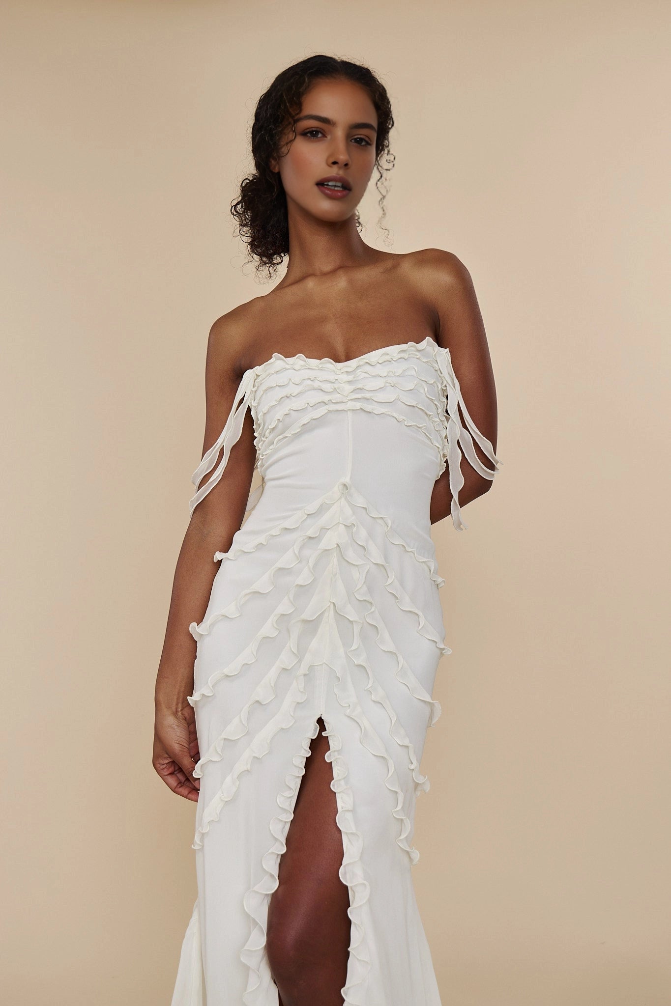Elegant Mermaid Strapless Off‑shoulder Open‑back Train‑length prom dress